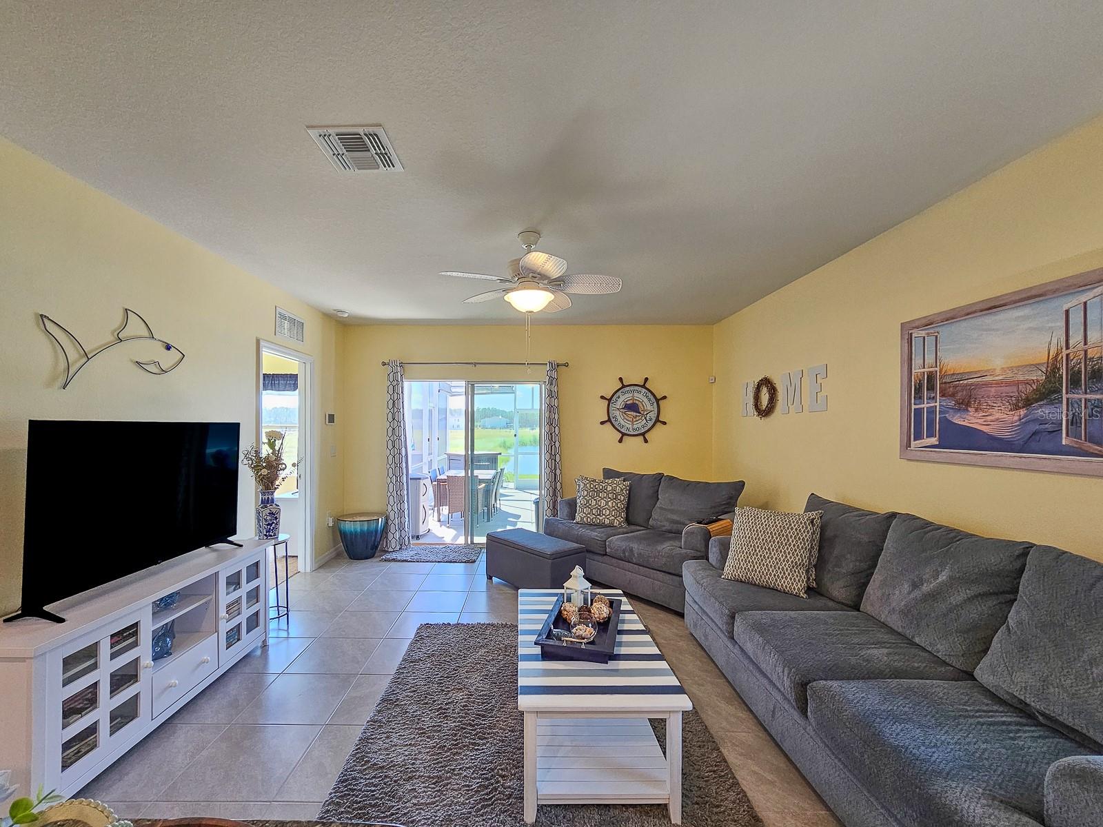 Image 8 of 43 For 3106 Borassus Drive