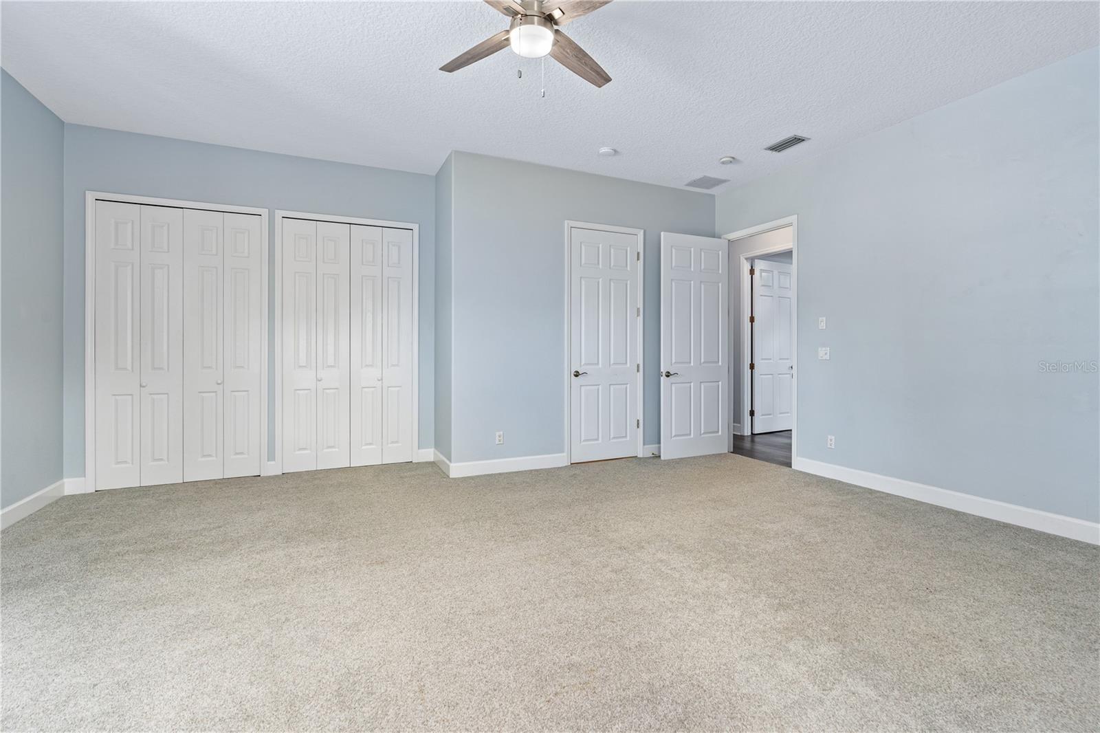Image 41 of 58 For 1975 Spruce Creek Circle N