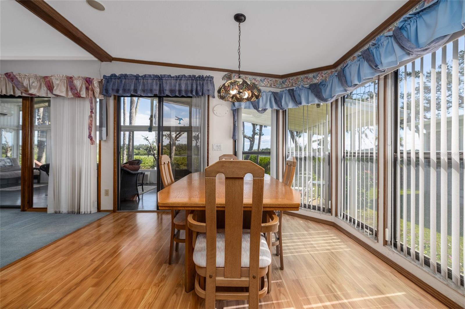 Image 20 of 37 For 731 Navigators Way