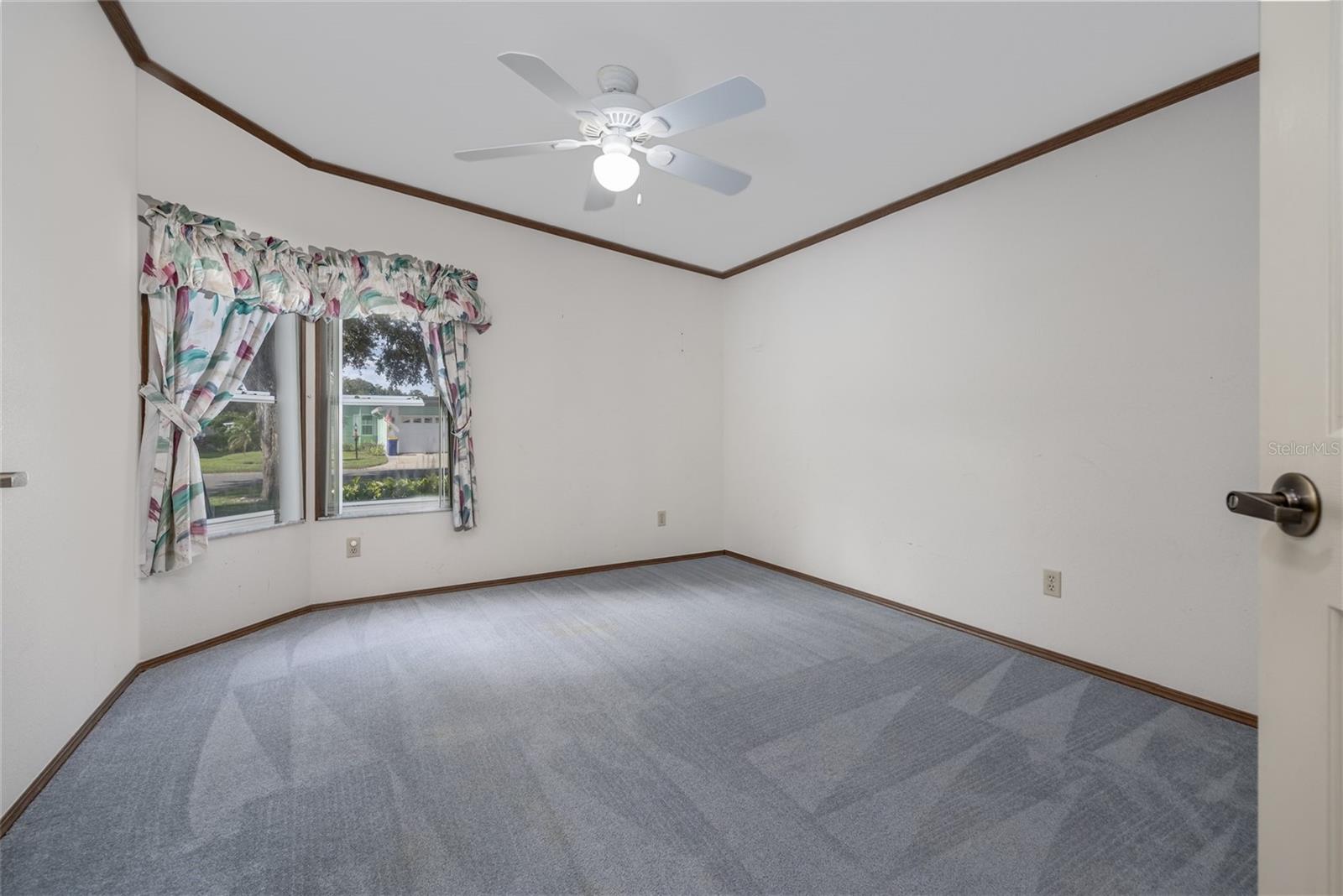 Image 24 of 37 For 731 Navigators Way