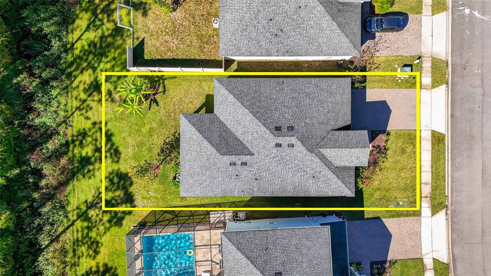 Image 32 of 44 For 5603 Estero Loop