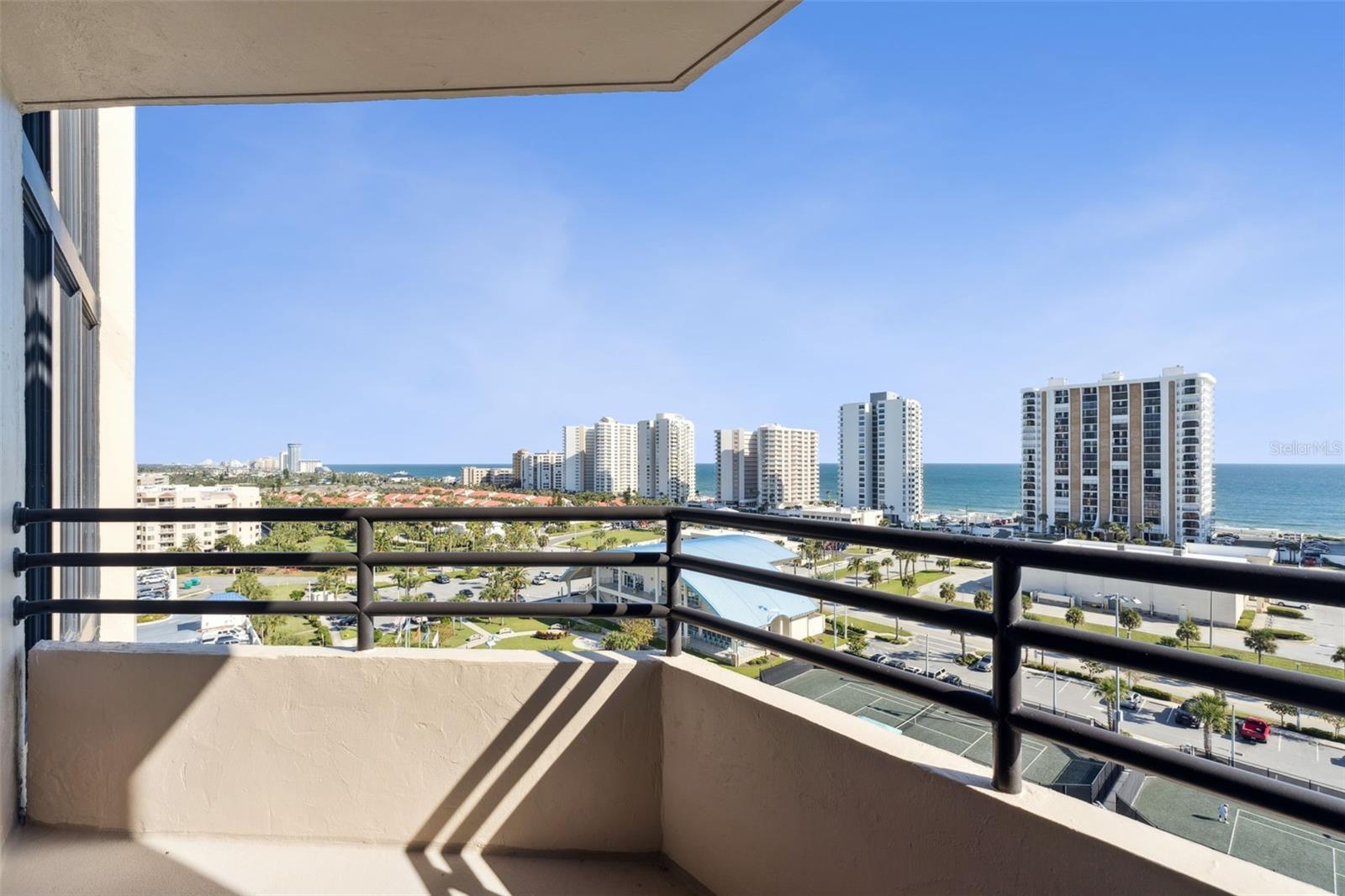 Image 20 of 43 For 1 Oceans West Boulevard 11a3