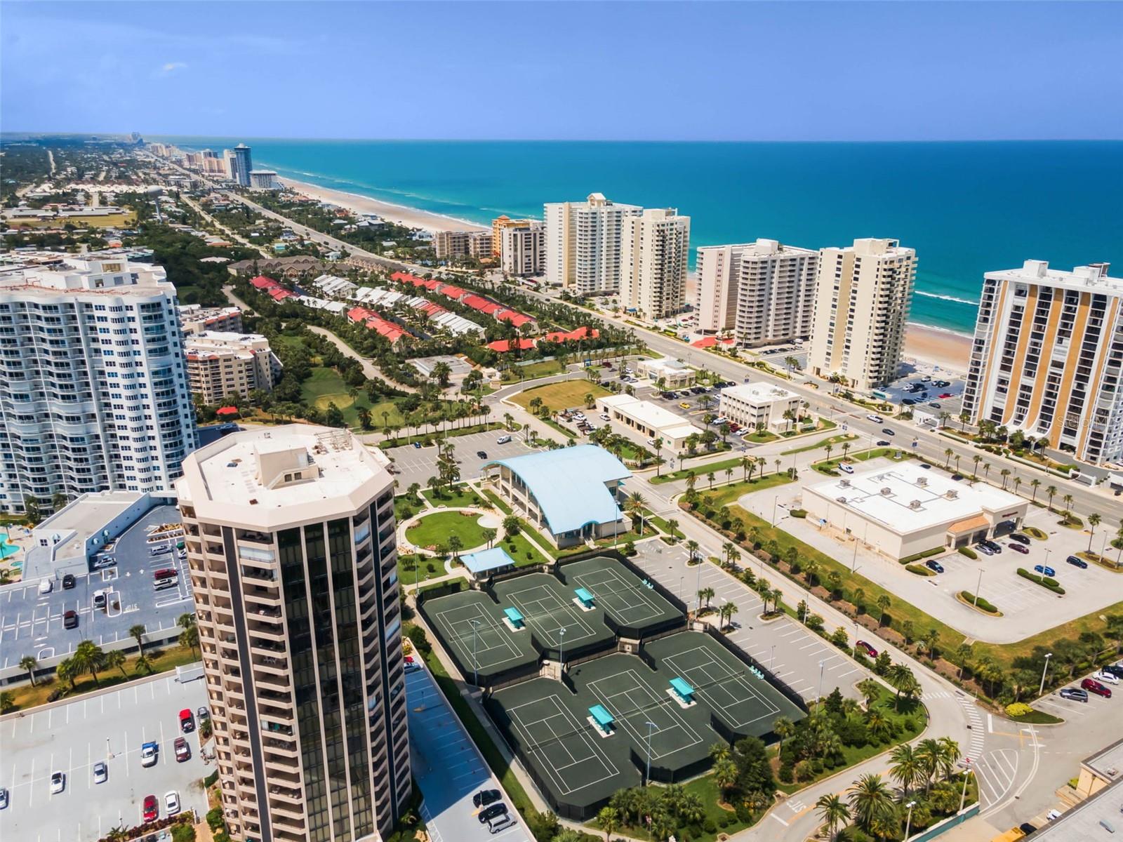 Image 36 of 43 For 1 Oceans West Boulevard 11a3