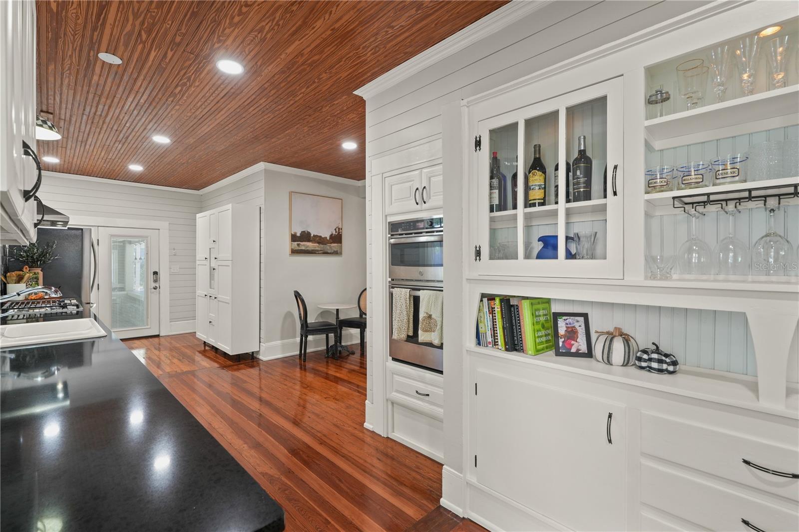 Image 14 of 38 For 509 Faulkner Street