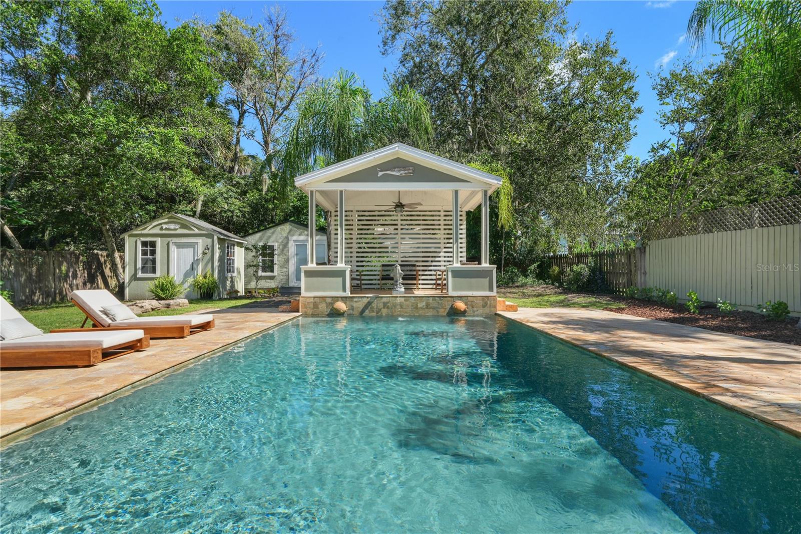 Image 3 of 38 For 509 Faulkner Street