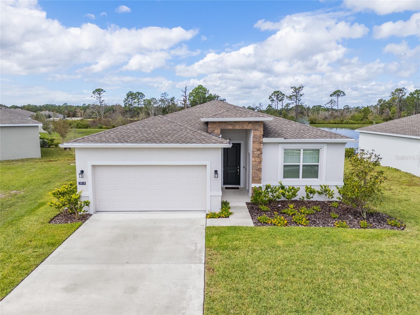 Image 5 of 63 For 3919 Willowbrook Drive