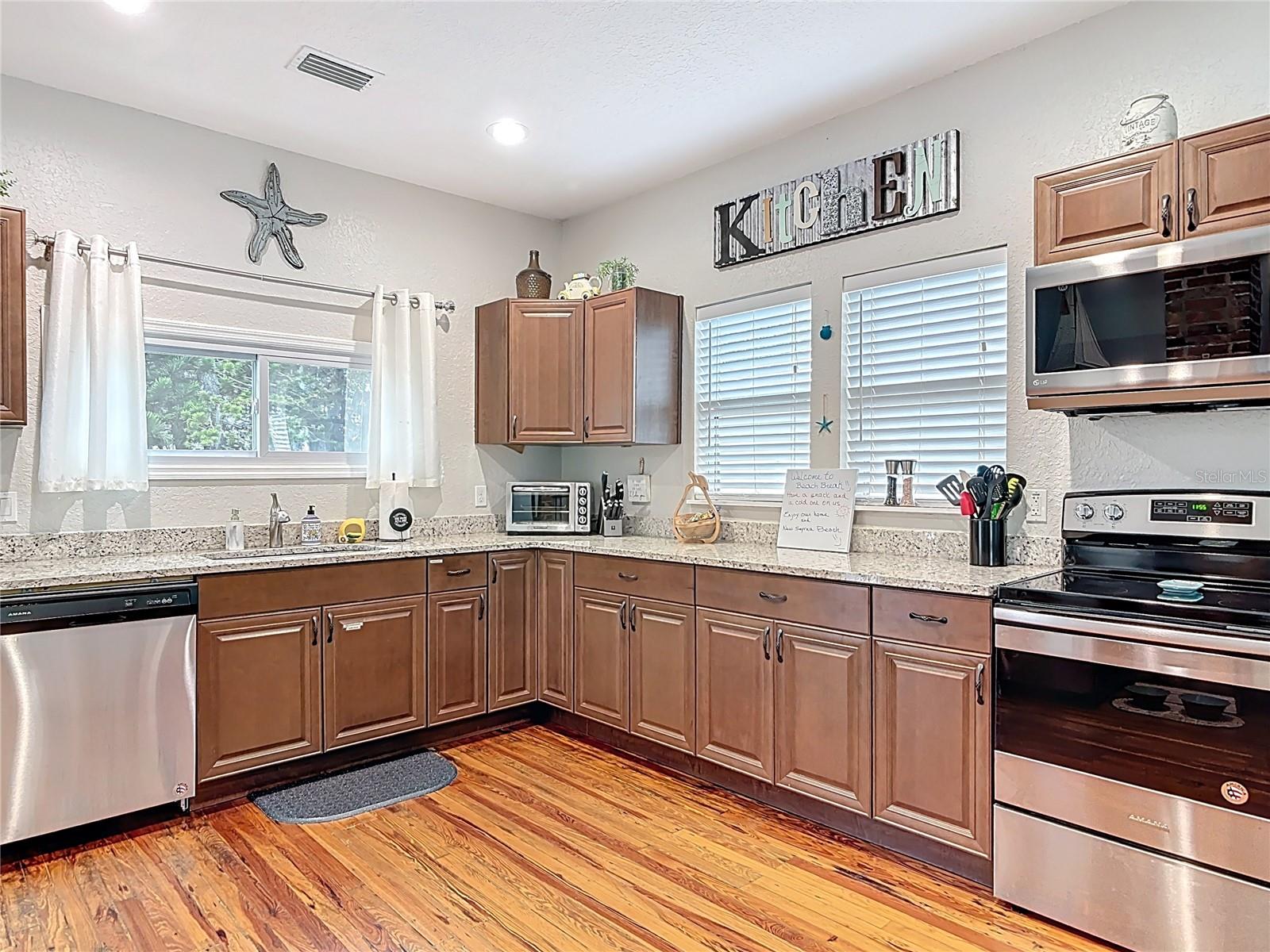 Image 19 of 65 For 314 Palmetto Street