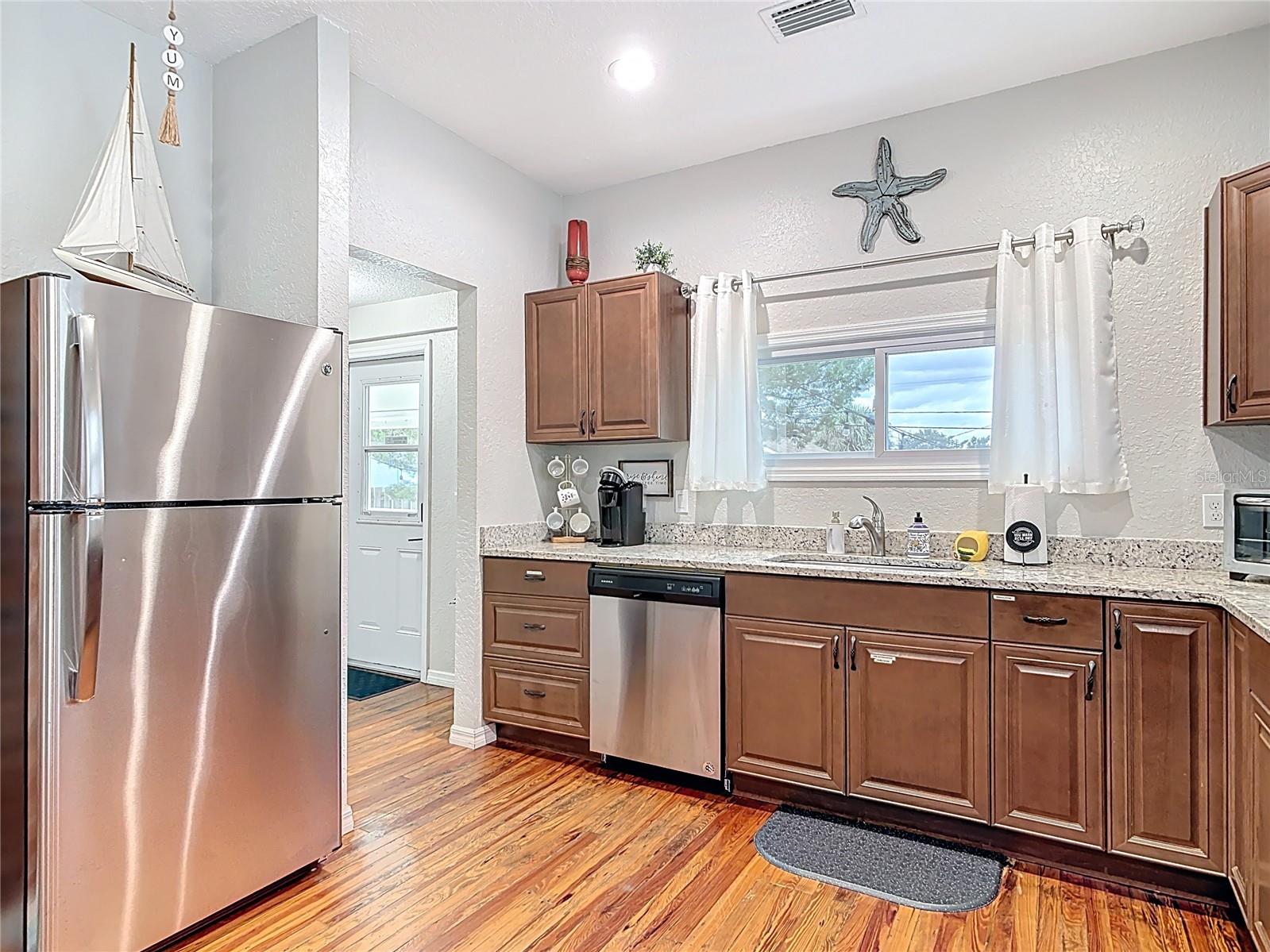 Image 20 of 65 For 314 Palmetto Street