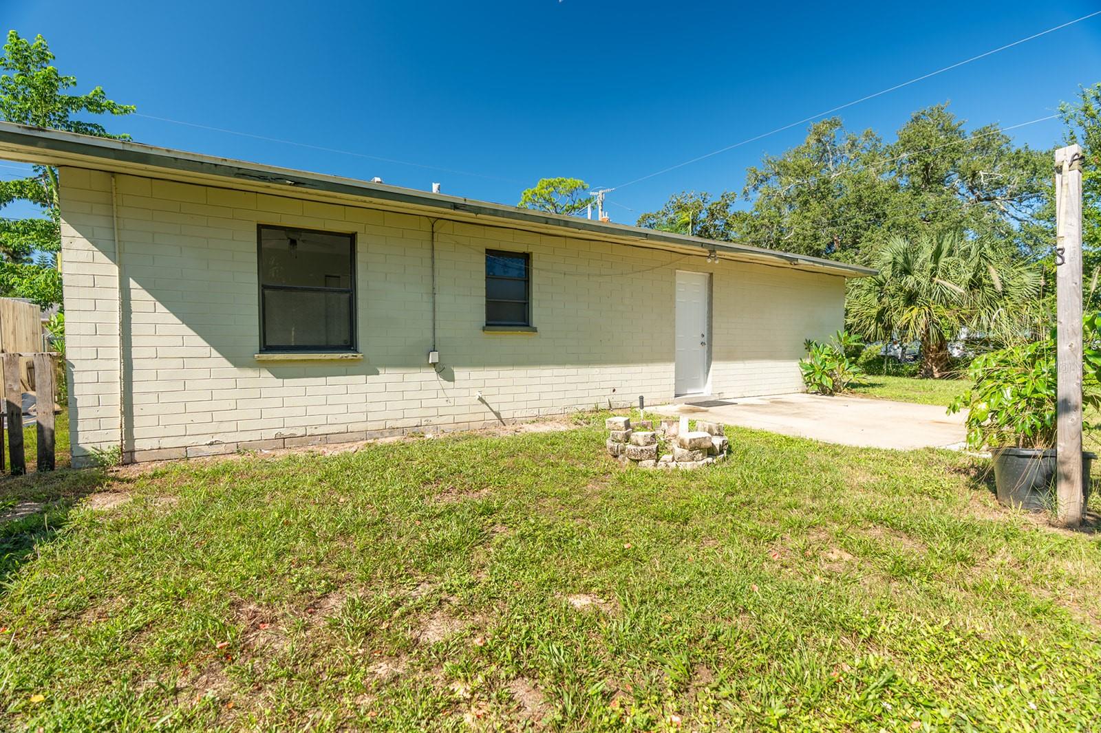 Image 19 of 24 For 1209 Lurian Street