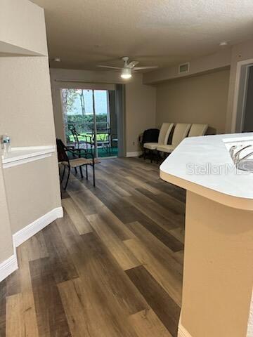 Image 3 of 48 For 824 Camargo Way 106