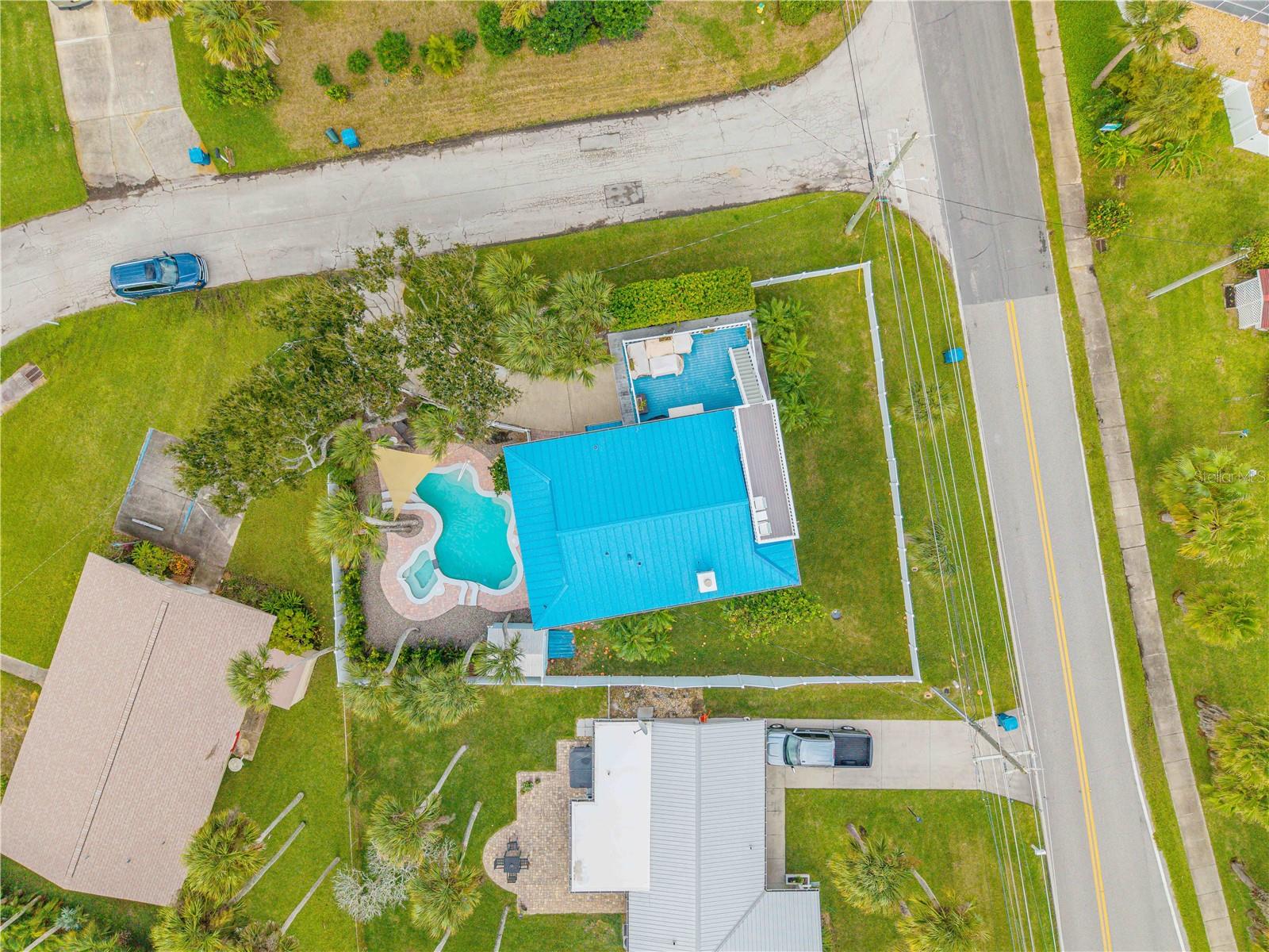 Image 2 of 50 For 4700 Saxon Drive