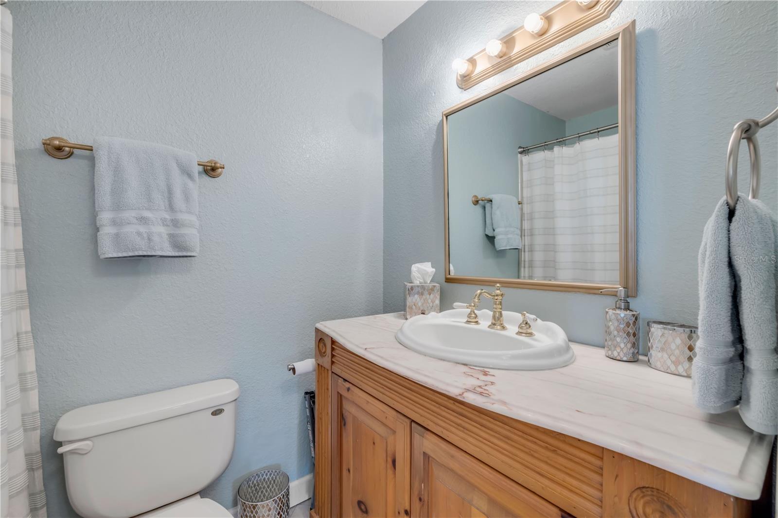 Image 26 of 50 For 4700 Saxon Drive