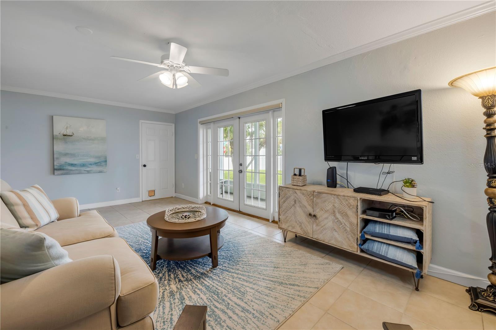 Image 28 of 50 For 4700 Saxon Drive