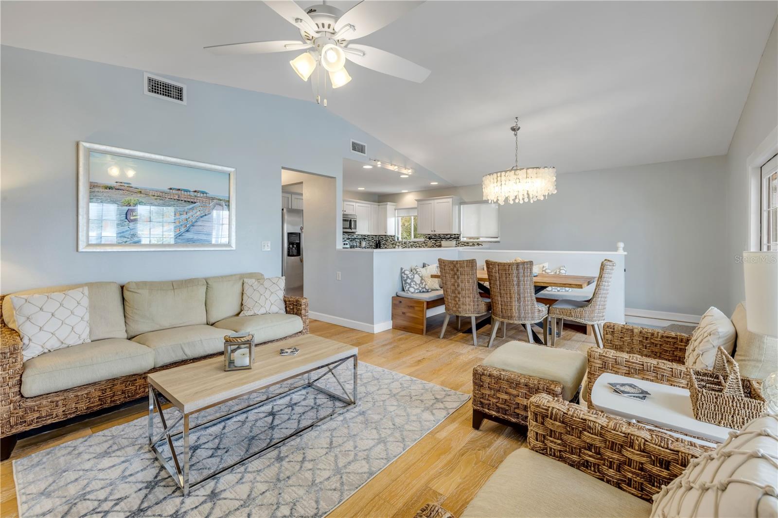 Image 7 of 50 For 4700 Saxon Drive