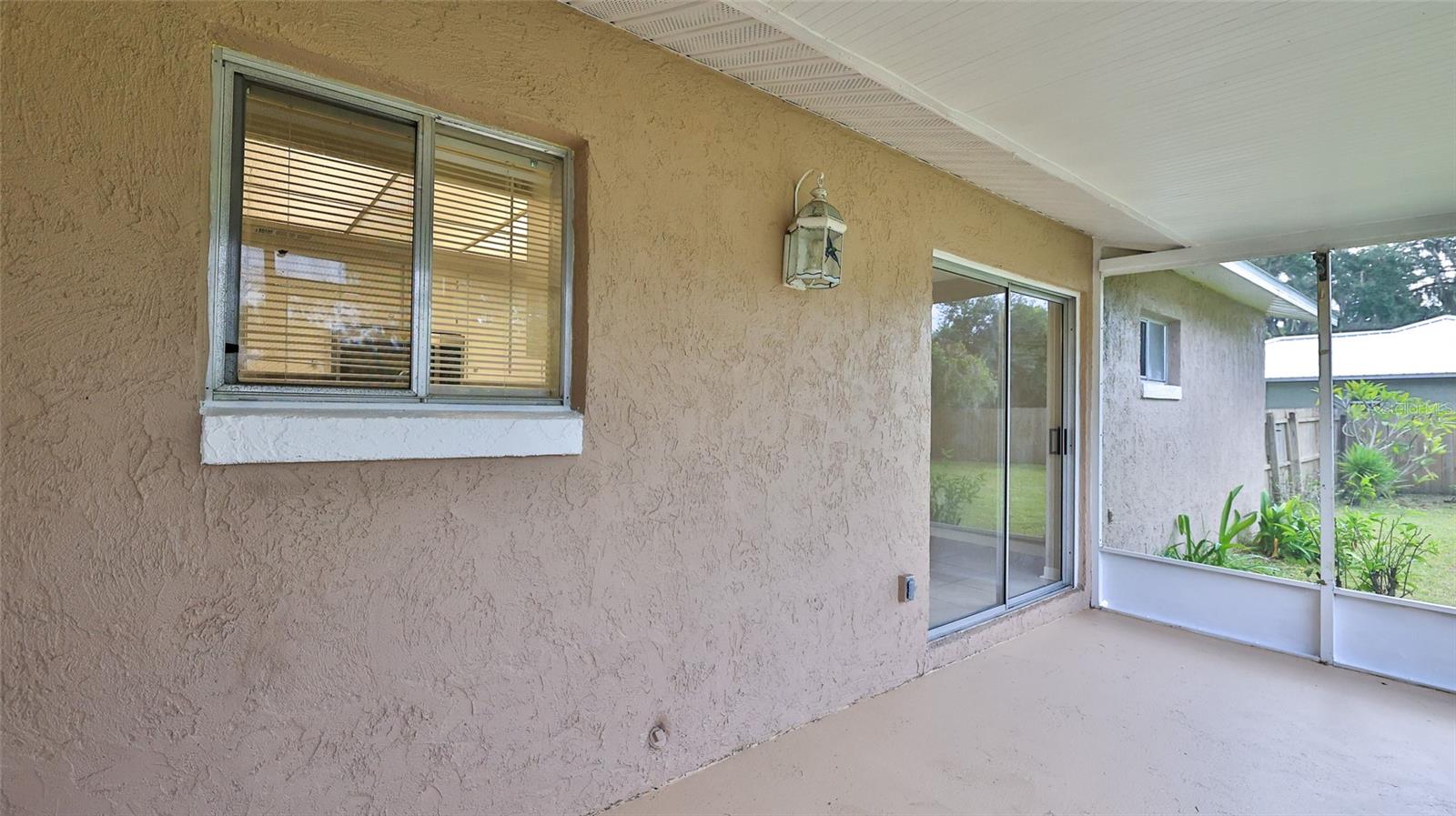 Image 12 of 36 For 1604 Umbrella Tree Drive