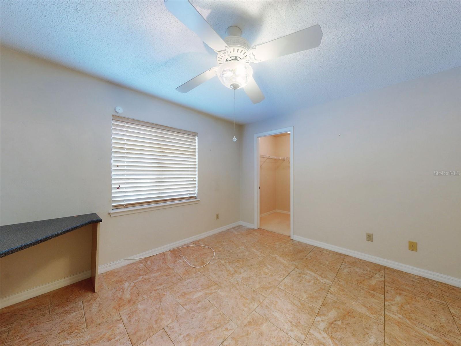 Image 33 of 81 For 134 Sea Street