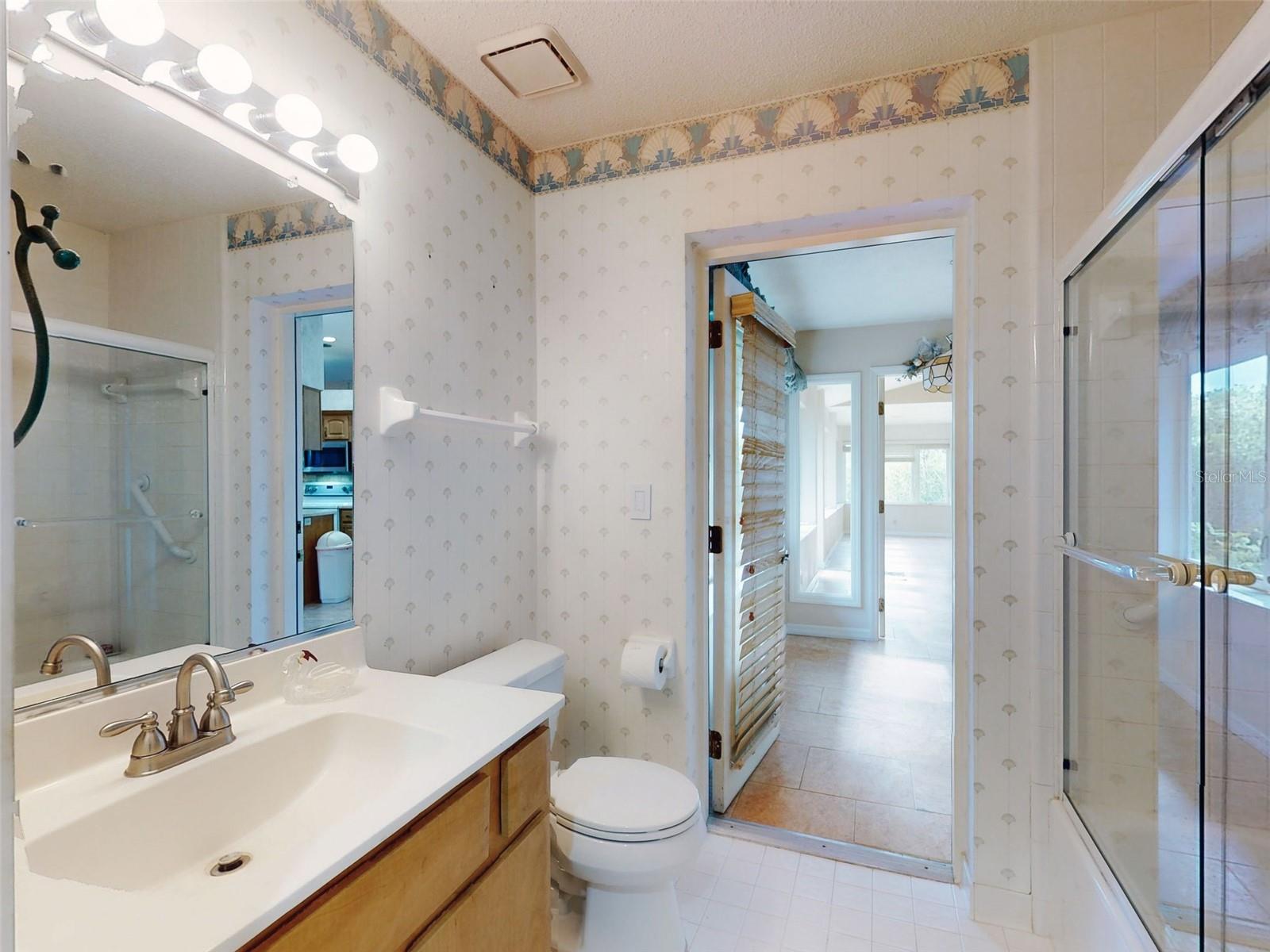 Image 38 of 81 For 134 Sea Street