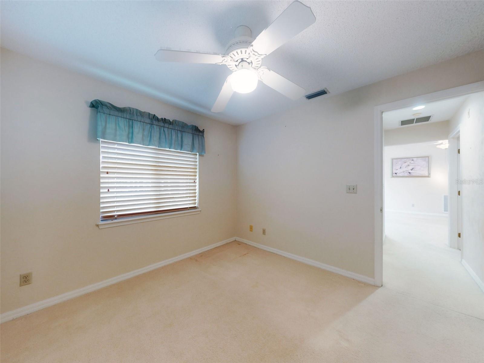 Image 42 of 81 For 134 Sea Street