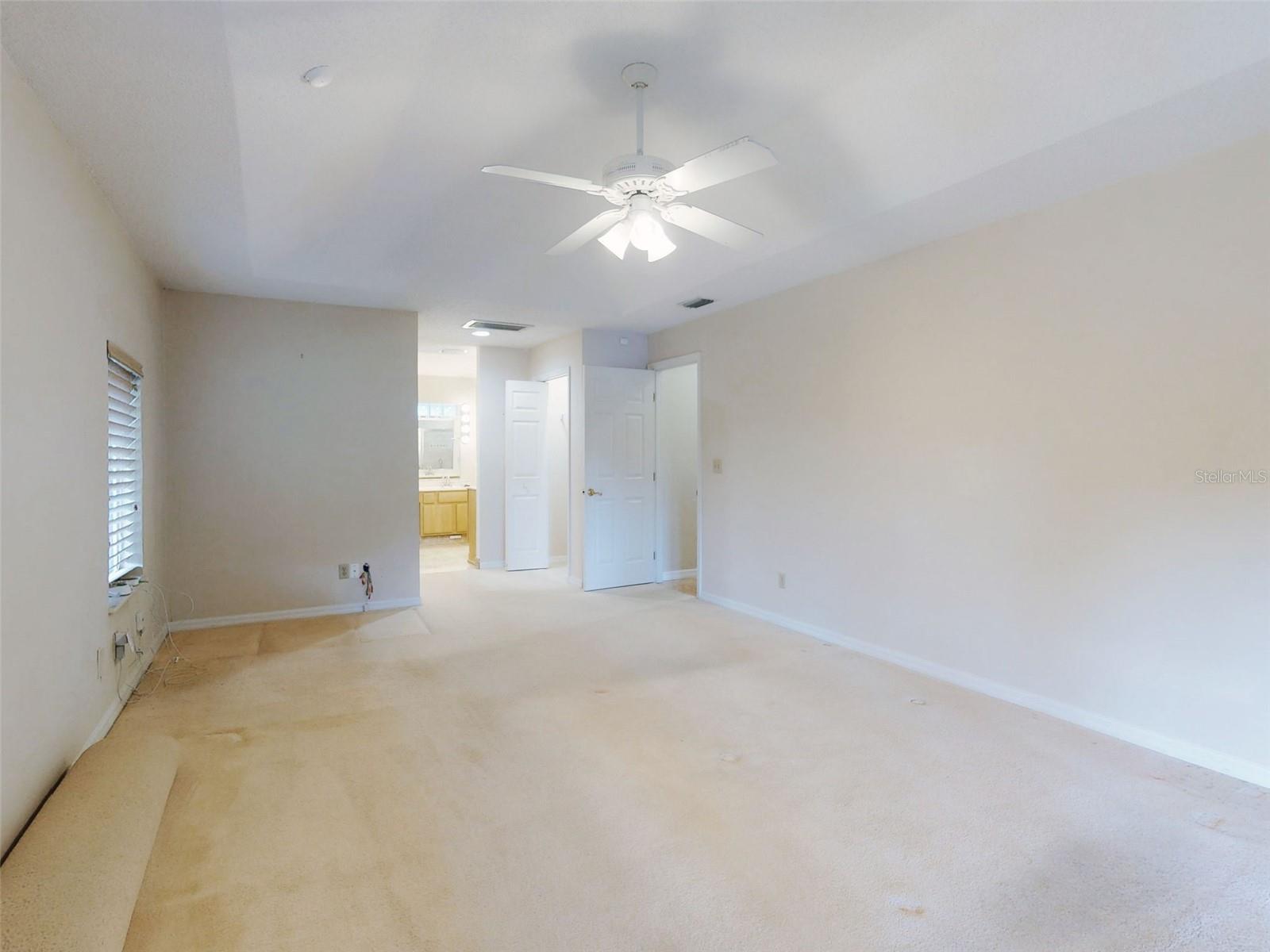 Image 46 of 81 For 134 Sea Street