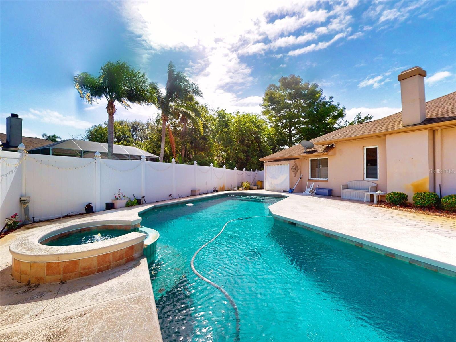 Image 58 of 81 For 134 Sea Street