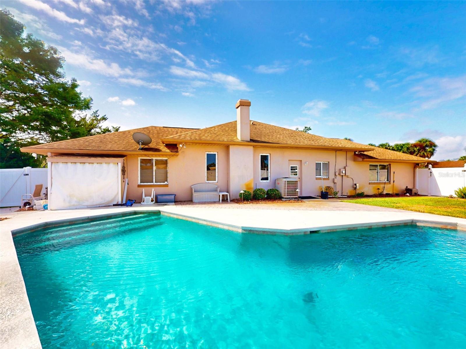 Image 59 of 81 For 134 Sea Street