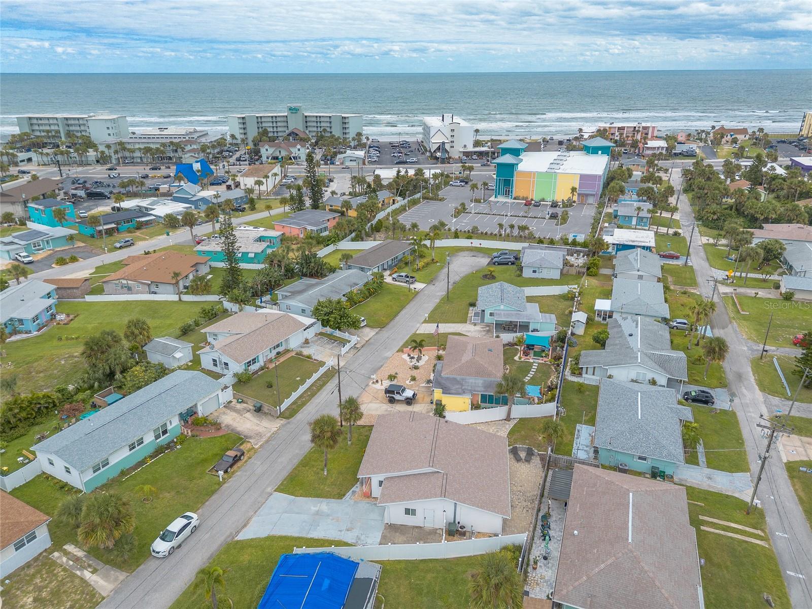 Image 28 of 35 For 8 Robben Terrace