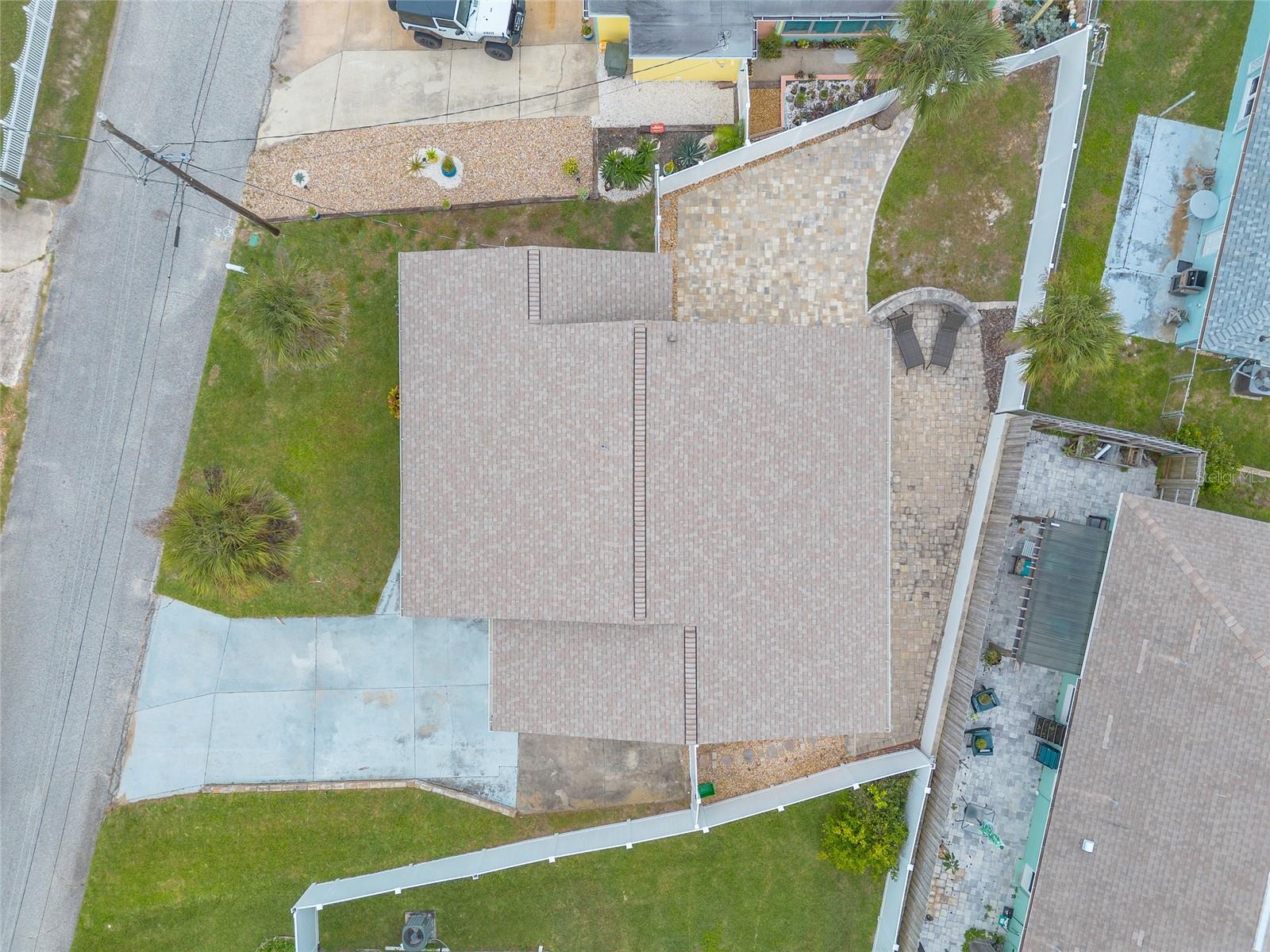 Image 32 of 35 For 8 Robben Terrace