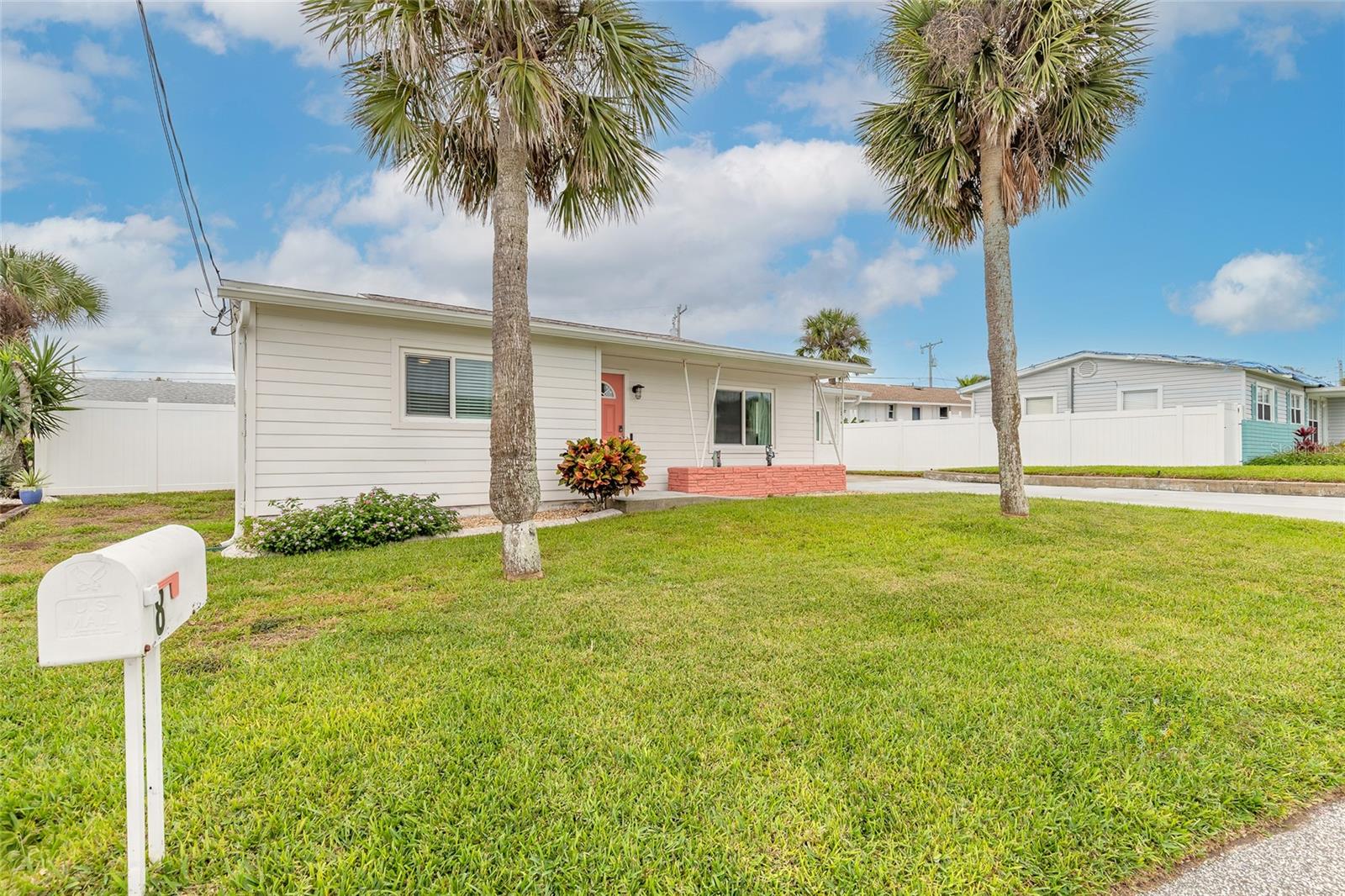 Image 33 of 35 For 8 Robben Terrace