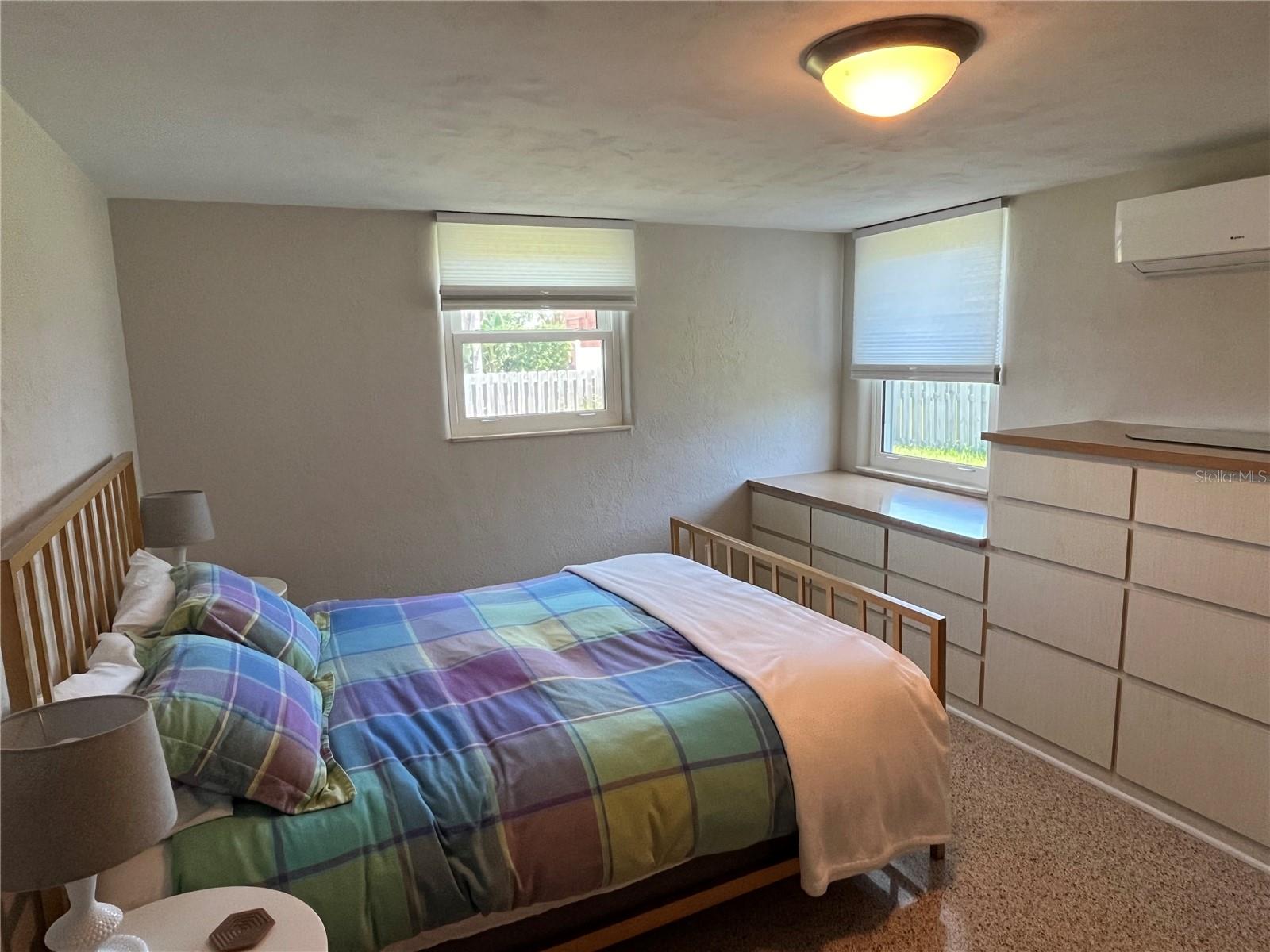 Image 19 of 32 For 371 Granada Street