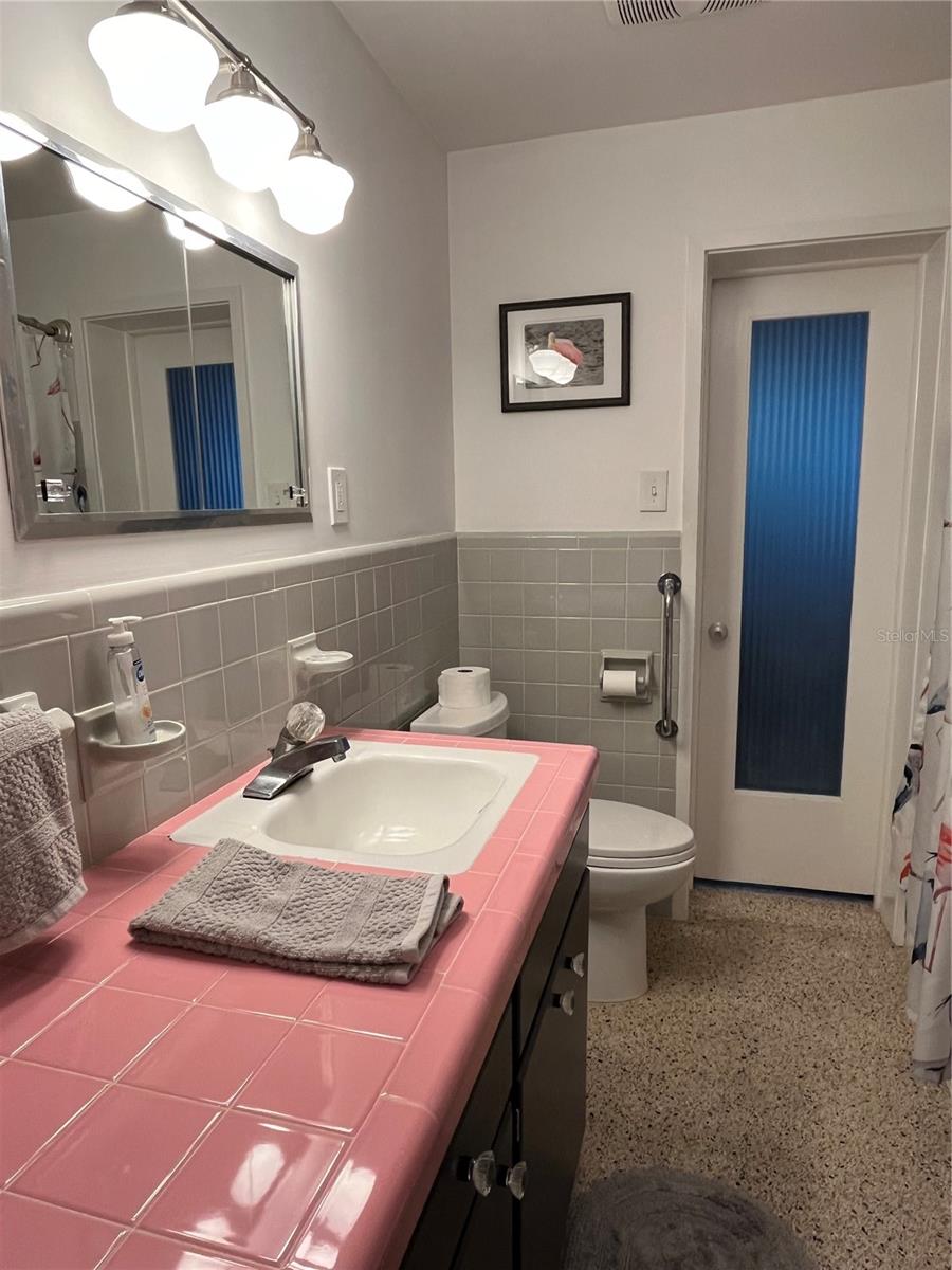 Image 21 of 32 For 371 Granada Street