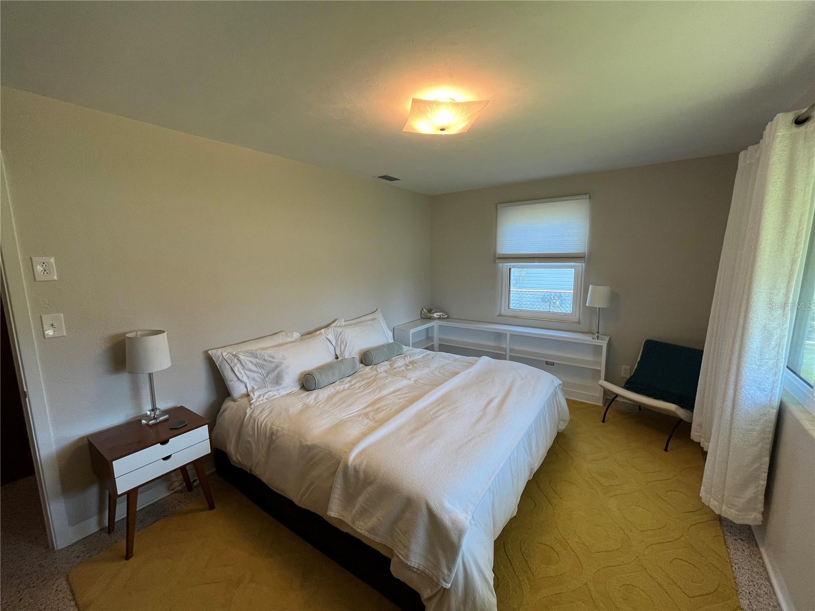 Image 26 of 32 For 371 Granada Street