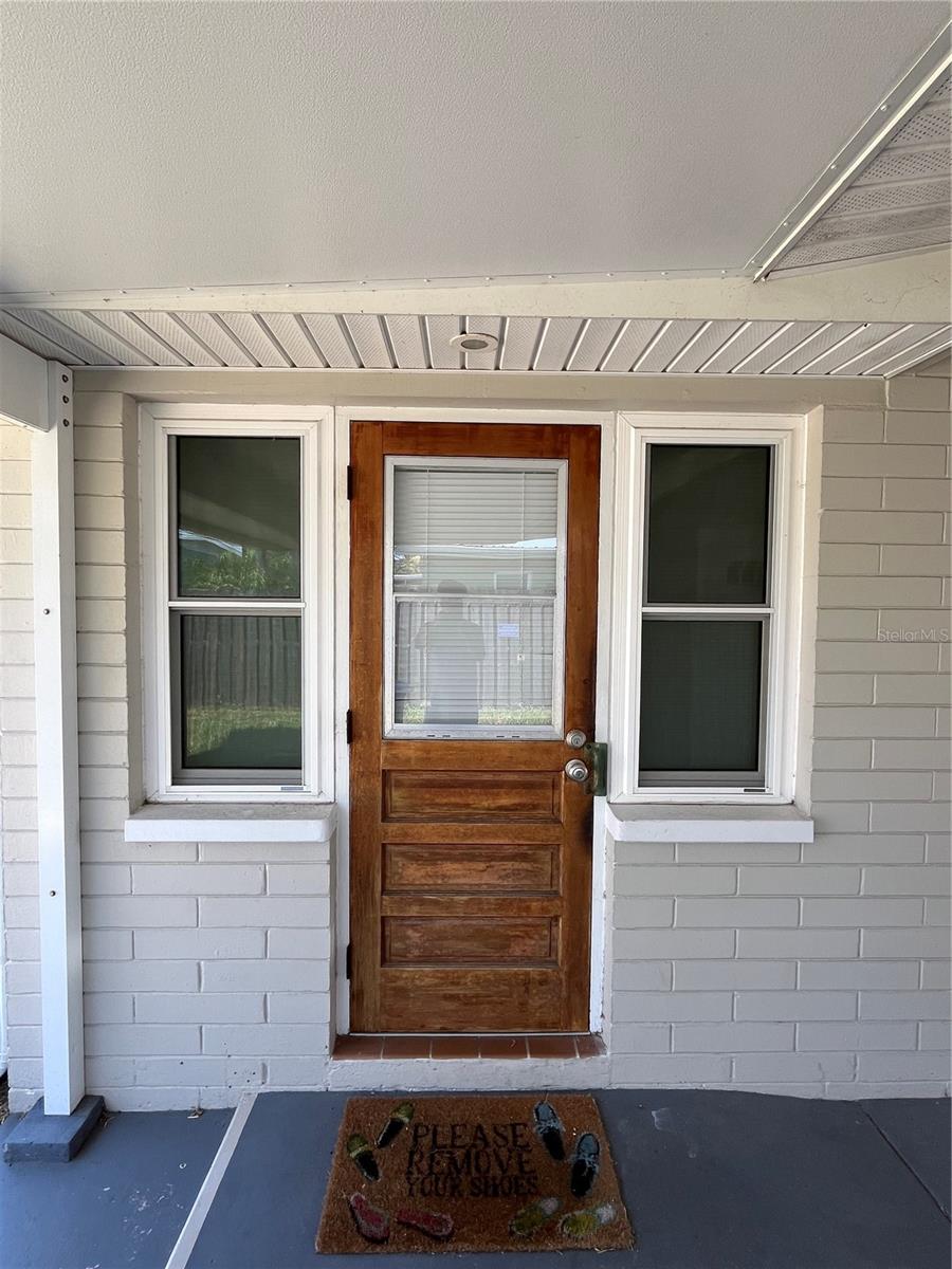 Image 8 of 32 For 371 Granada Street