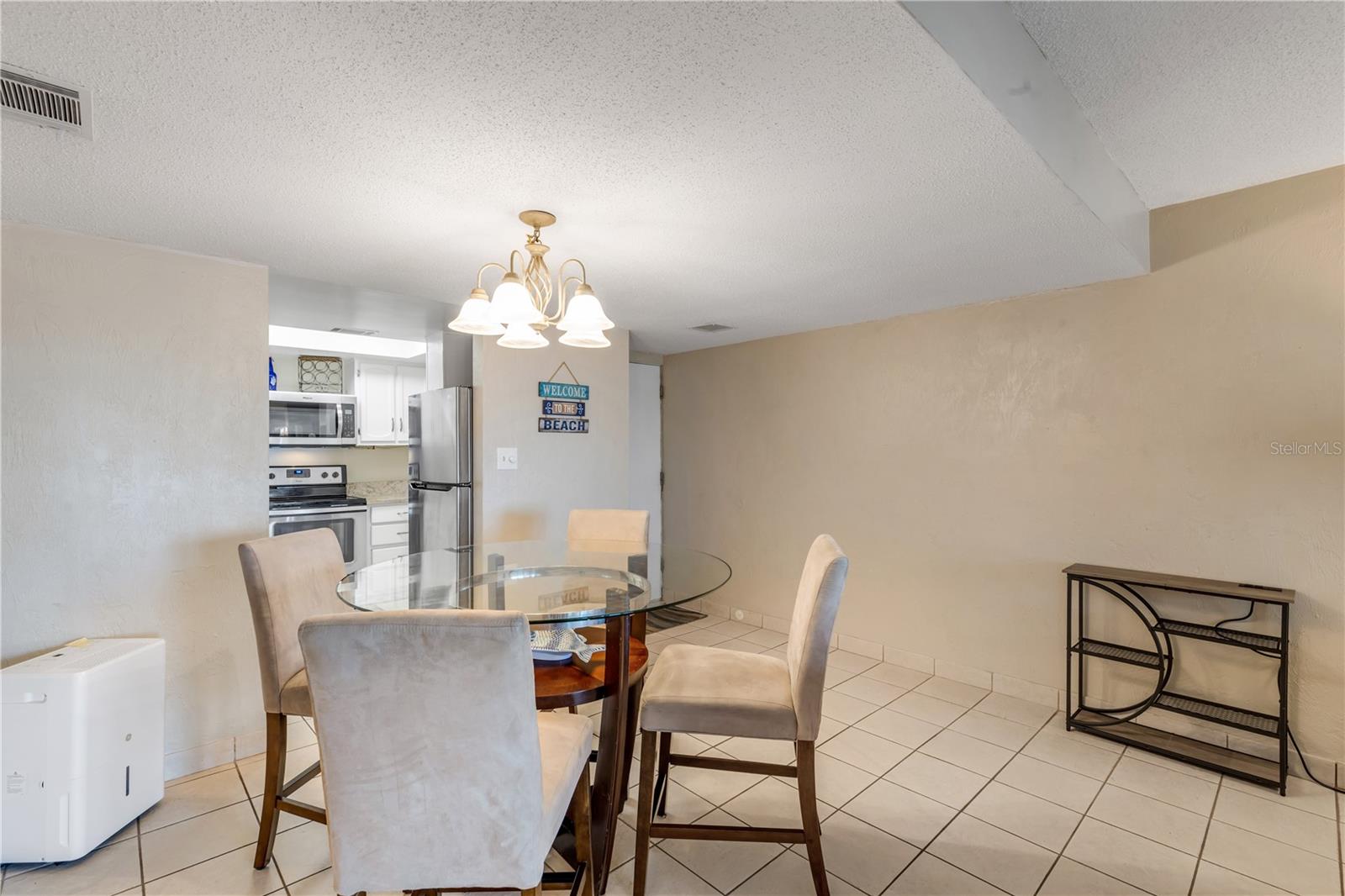 Image 17 of 68 For 4175 Atlantic Avenue 314