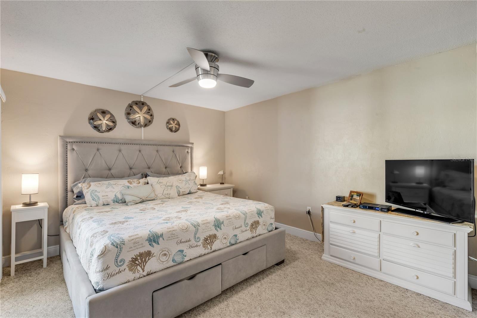 Image 25 of 68 For 4175 Atlantic Avenue 314