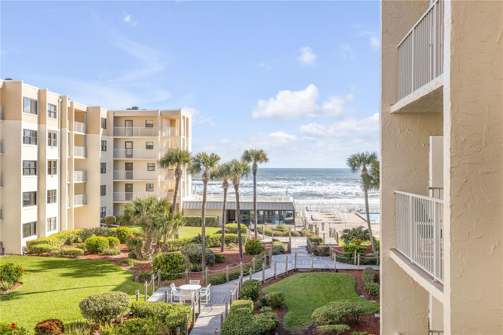 Image 35 of 68 For 4175 Atlantic Avenue 314