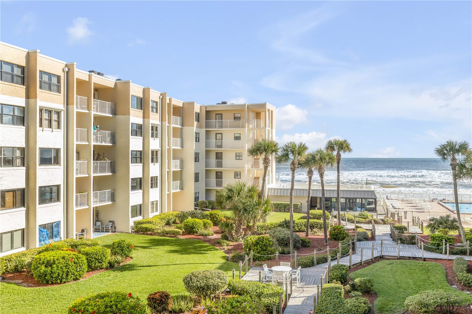 Image 40 of 68 For 4175 Atlantic Avenue 314