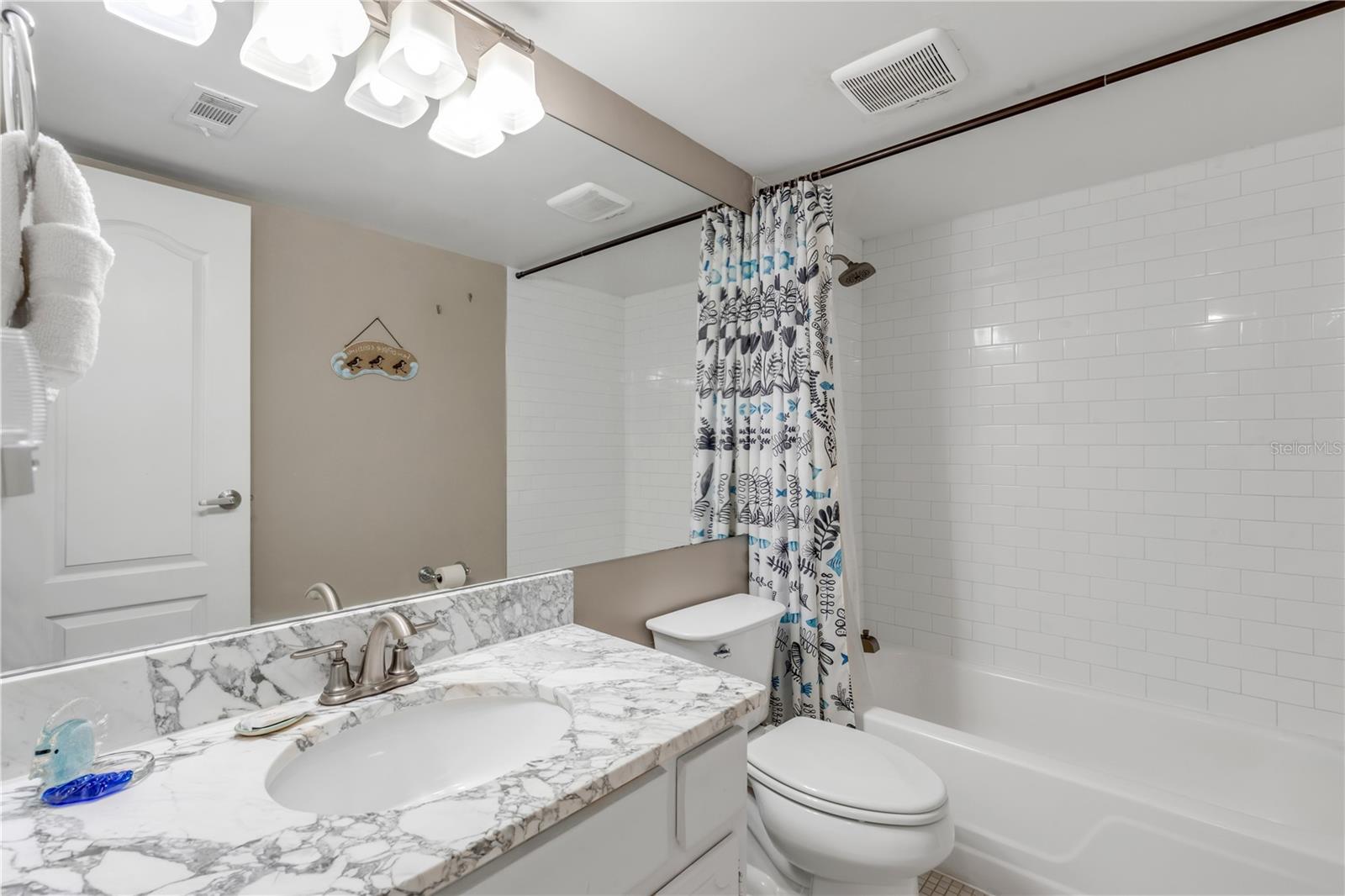 Image 6 of 68 For 4175 Atlantic Avenue 314