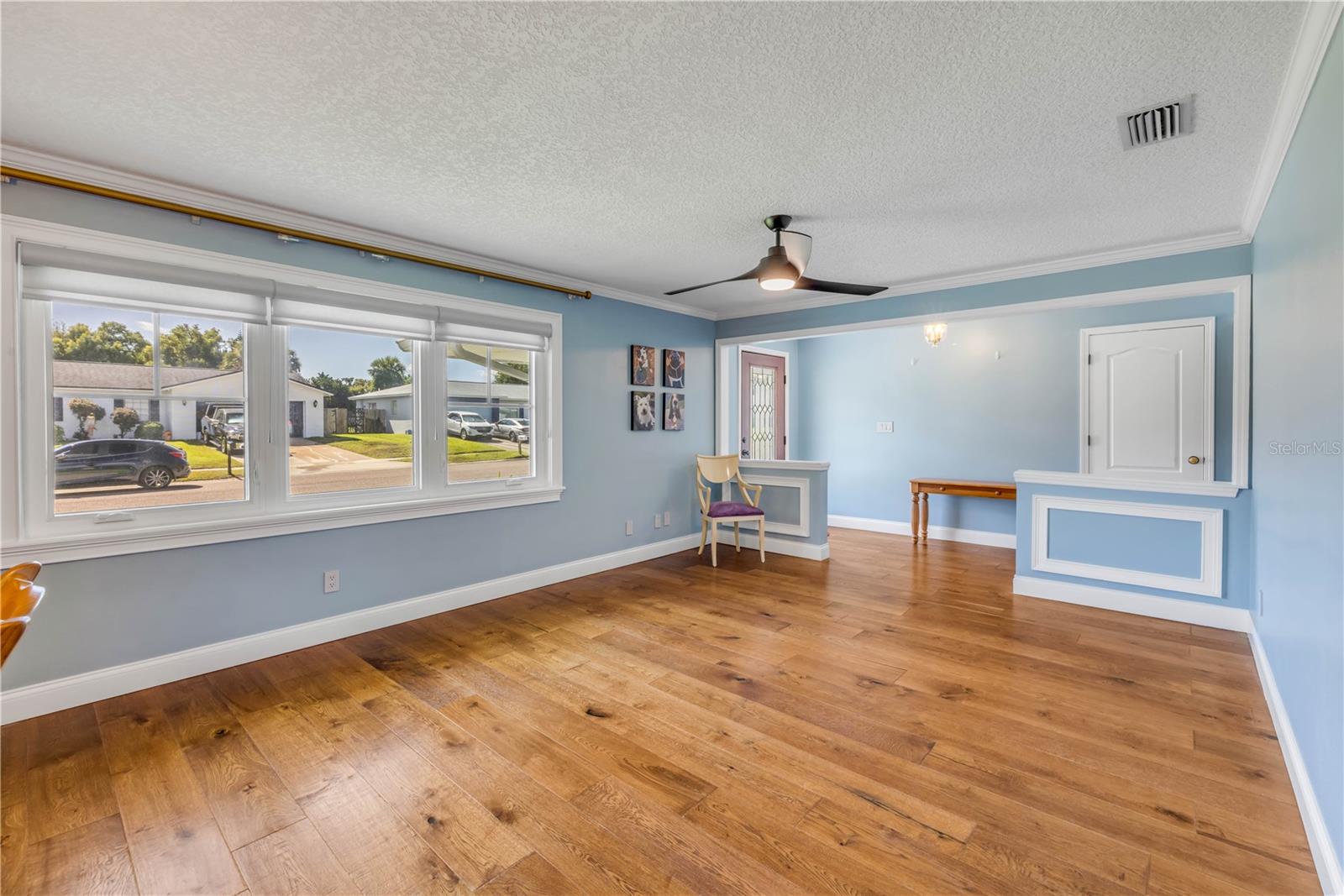 Image 10 of 76 For 317 Oak Hill Drive