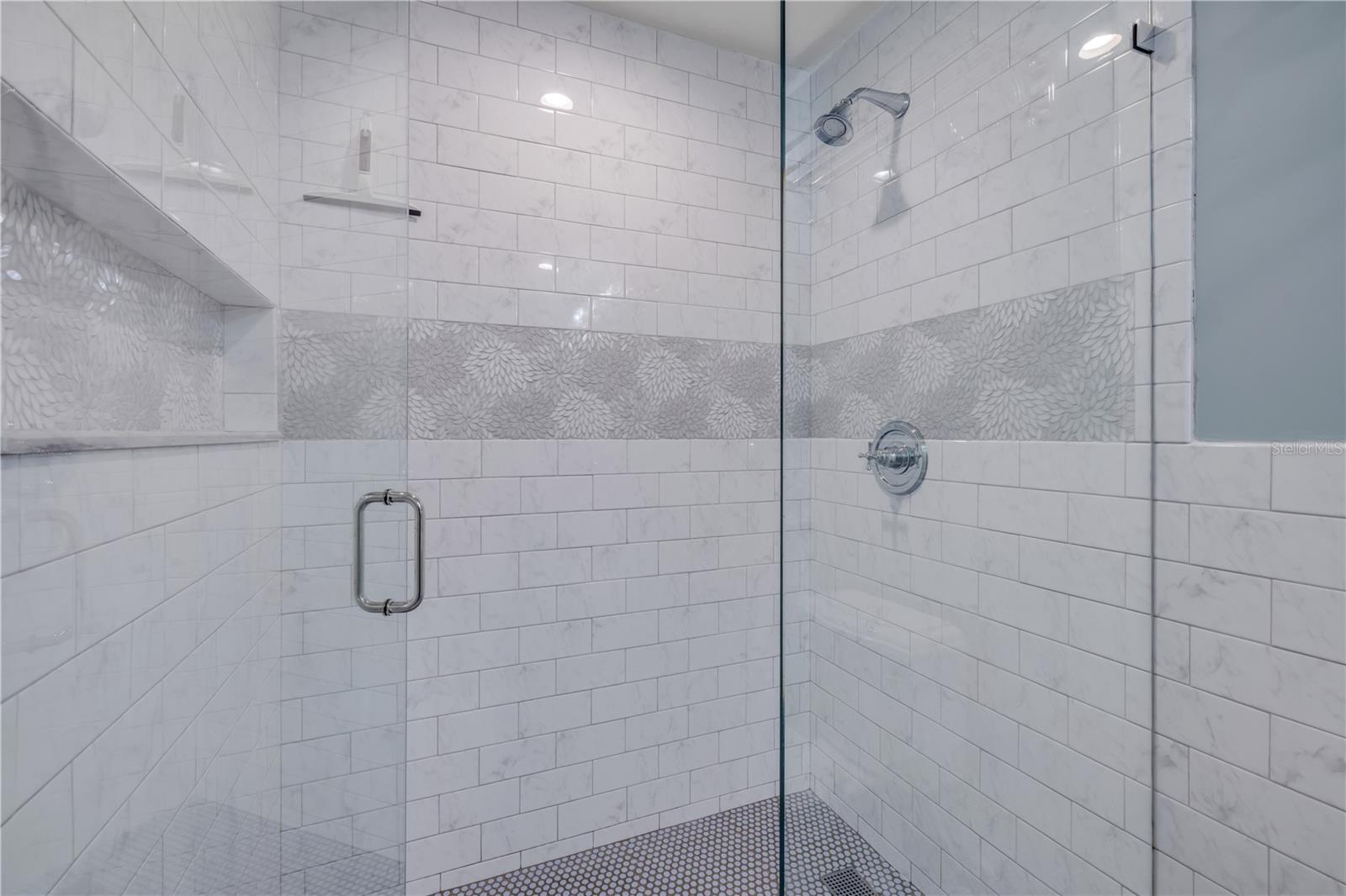 Image 40 of 76 For 317 Oak Hill Drive