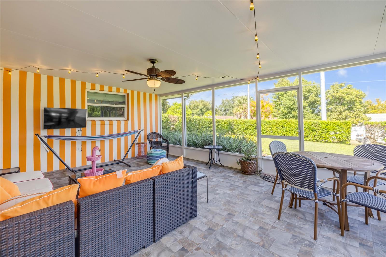 Image 41 of 76 For 317 Oak Hill Drive