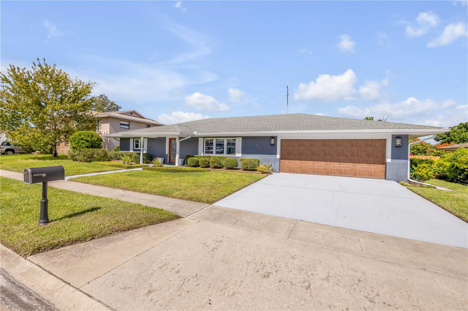 Image 75 of 76 For 317 Oak Hill Drive