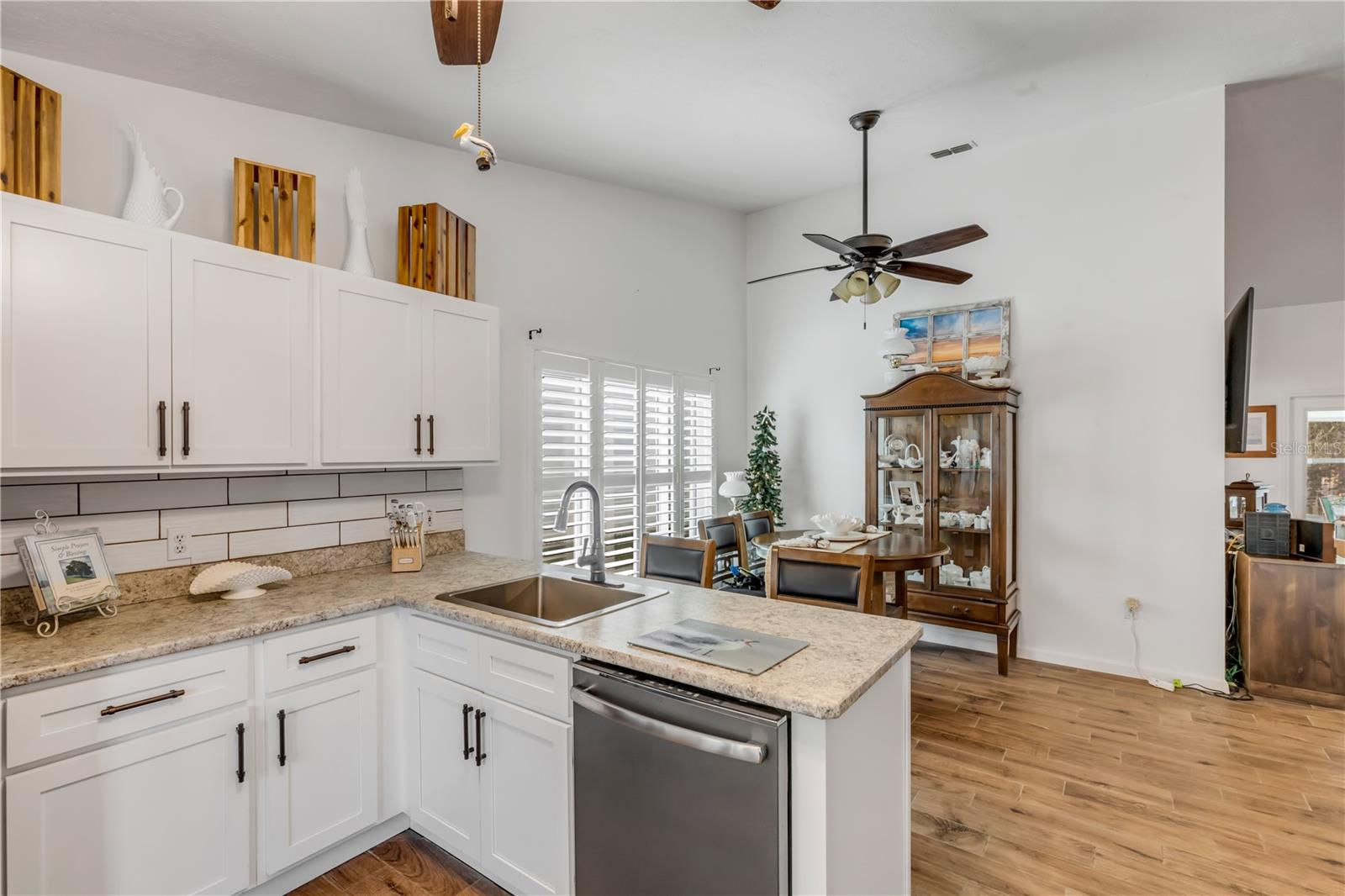 Image 17 of 51 For 1107 Plover Place