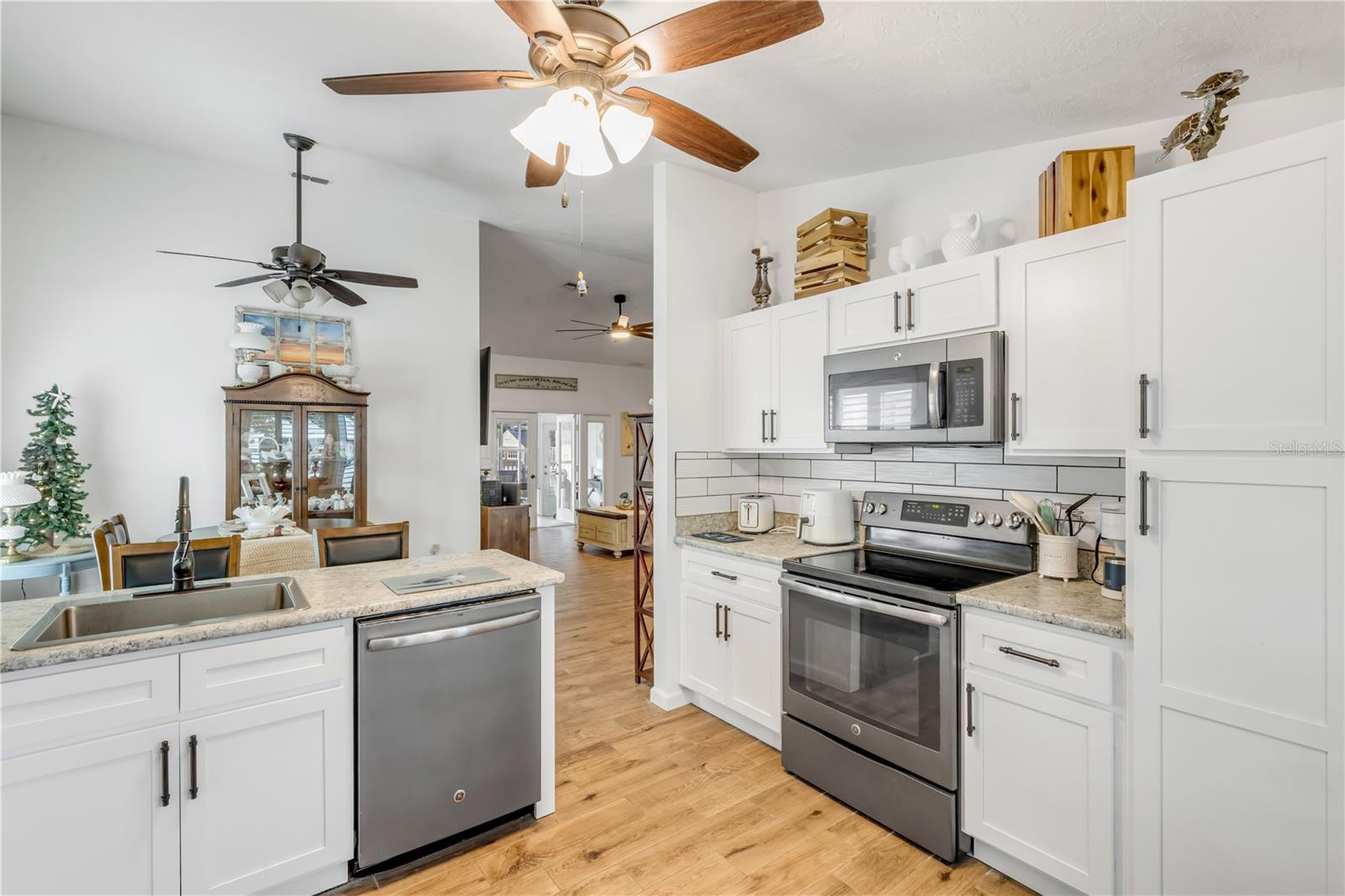 Image 2 of 51 For 1107 Plover Place