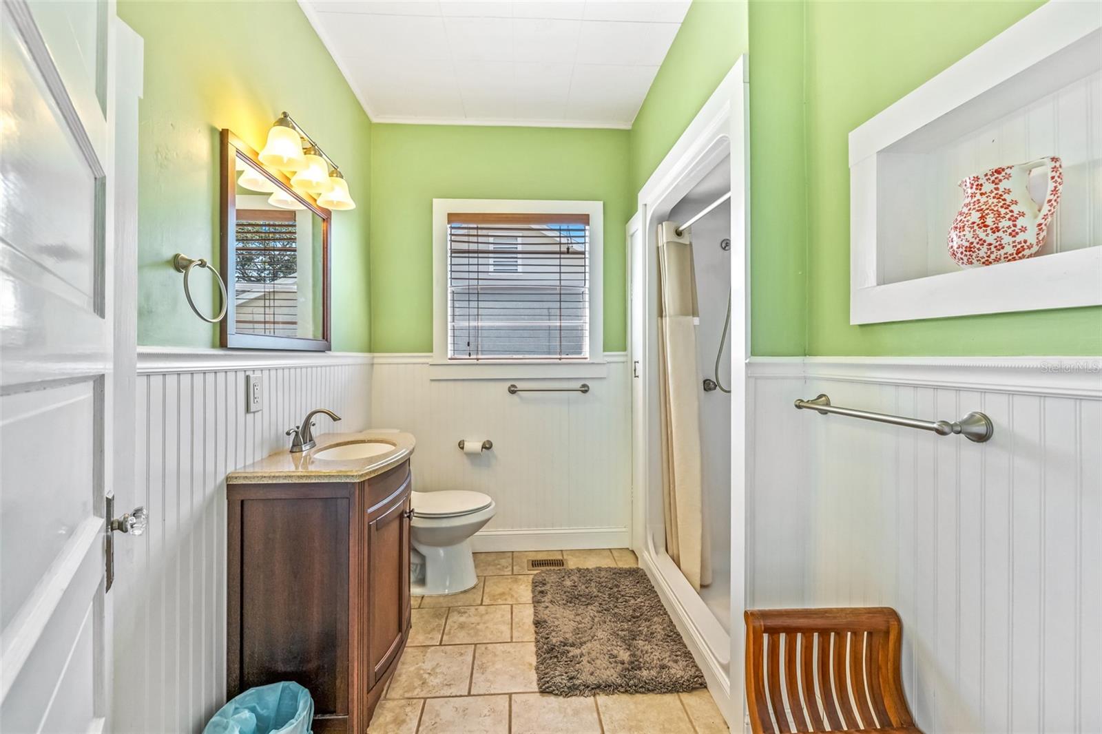 Image 23 of 52 For 306 Orange Street