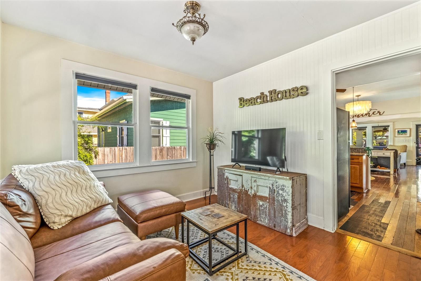 Image 25 of 52 For 306 Orange Street