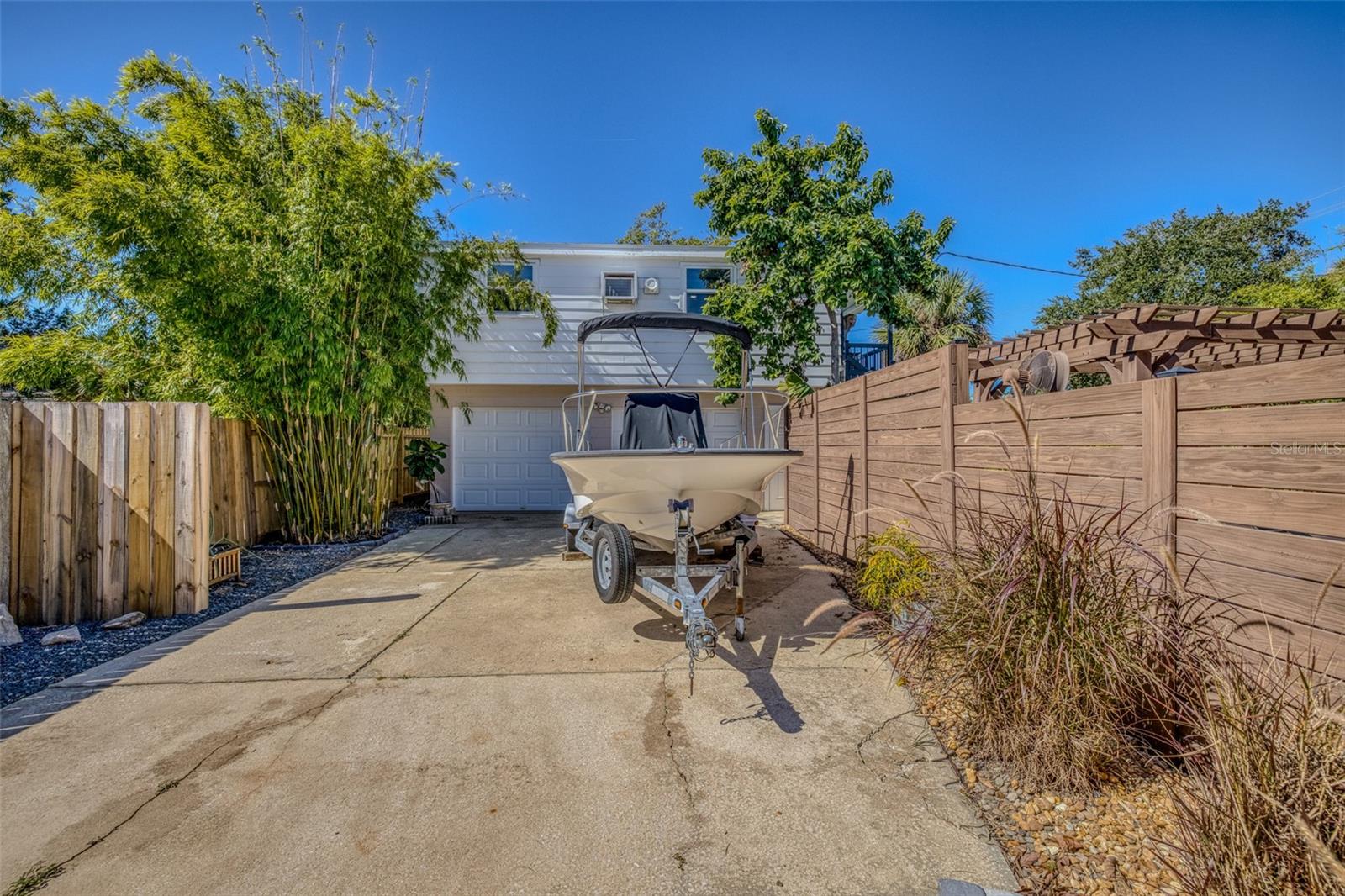 Image 28 of 52 For 306 Orange Street