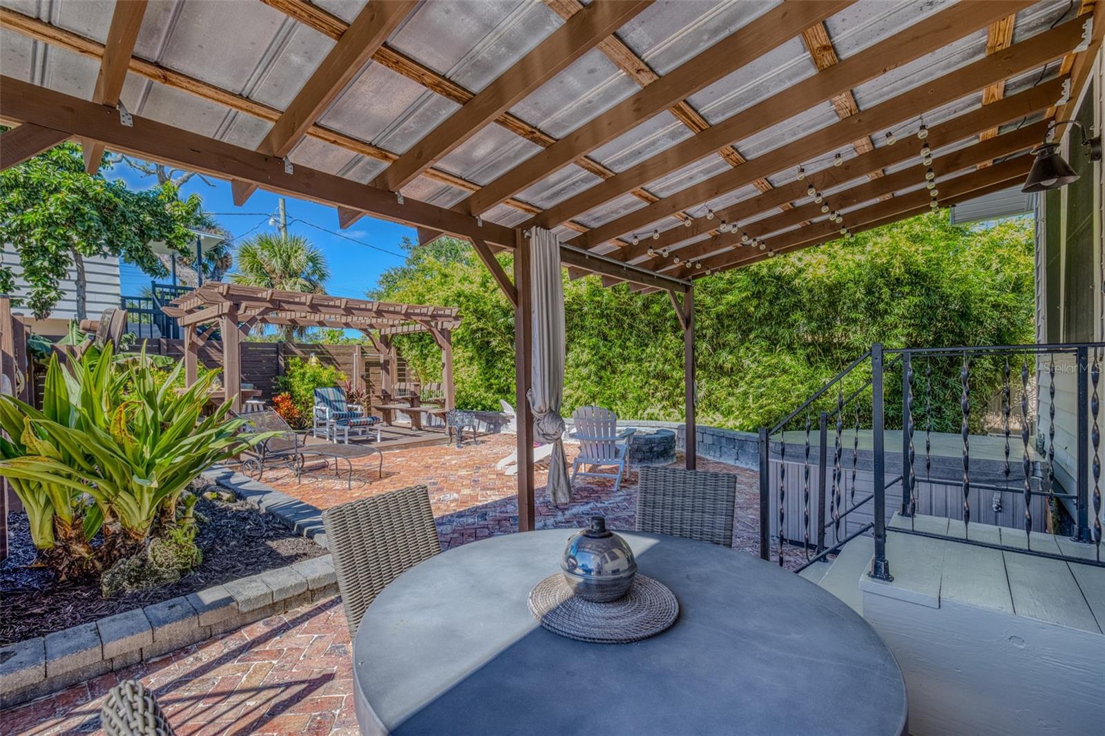 Image 40 of 52 For 306 Orange Street