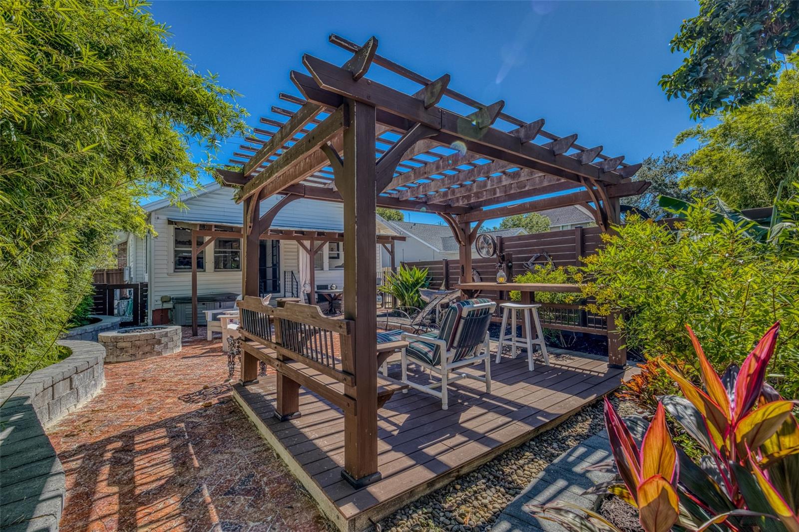 Image 42 of 52 For 306 Orange Street