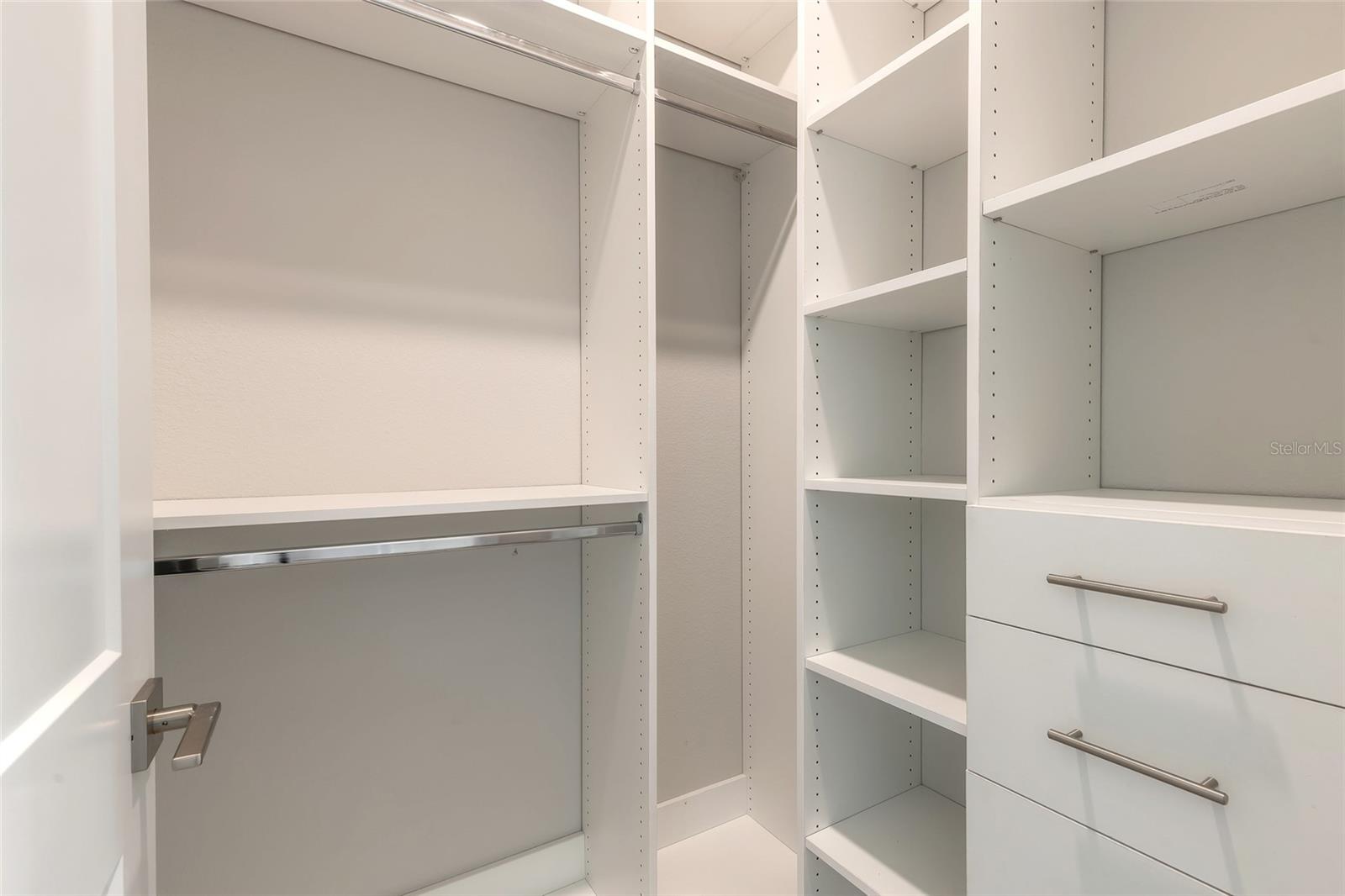 Image 38 of 64 For 3056 Isles Way