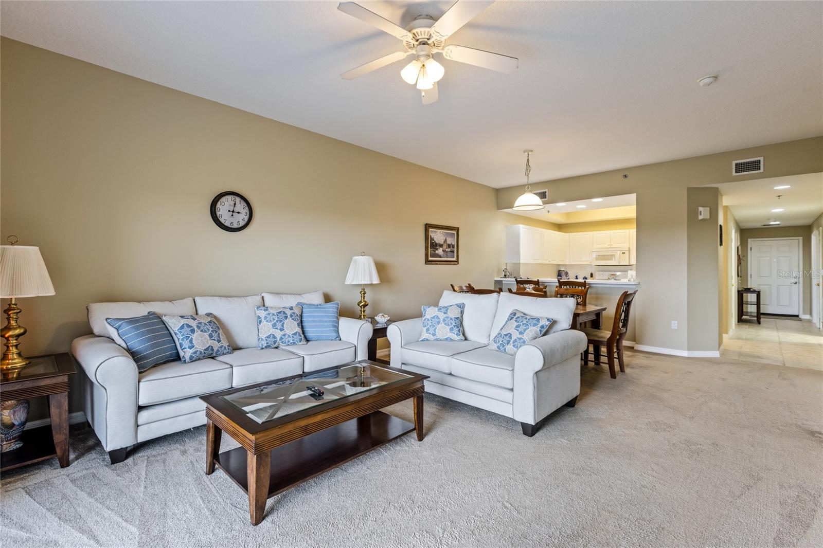 Image 6 of 53 For 5300 Atlantic Avenue 9-505